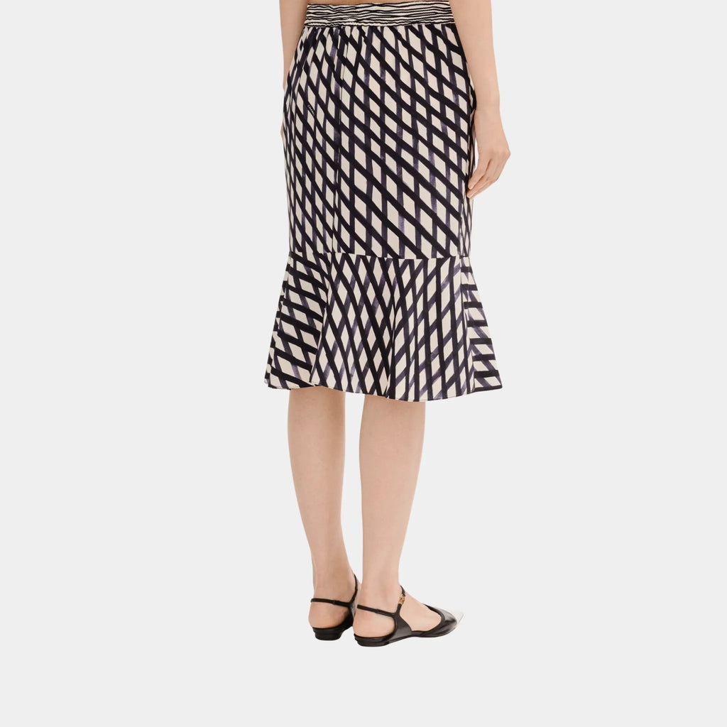 MIDI Skirt In Printed Crepe De Chine Chanel – Гарантія оригінальності – вид ззаду