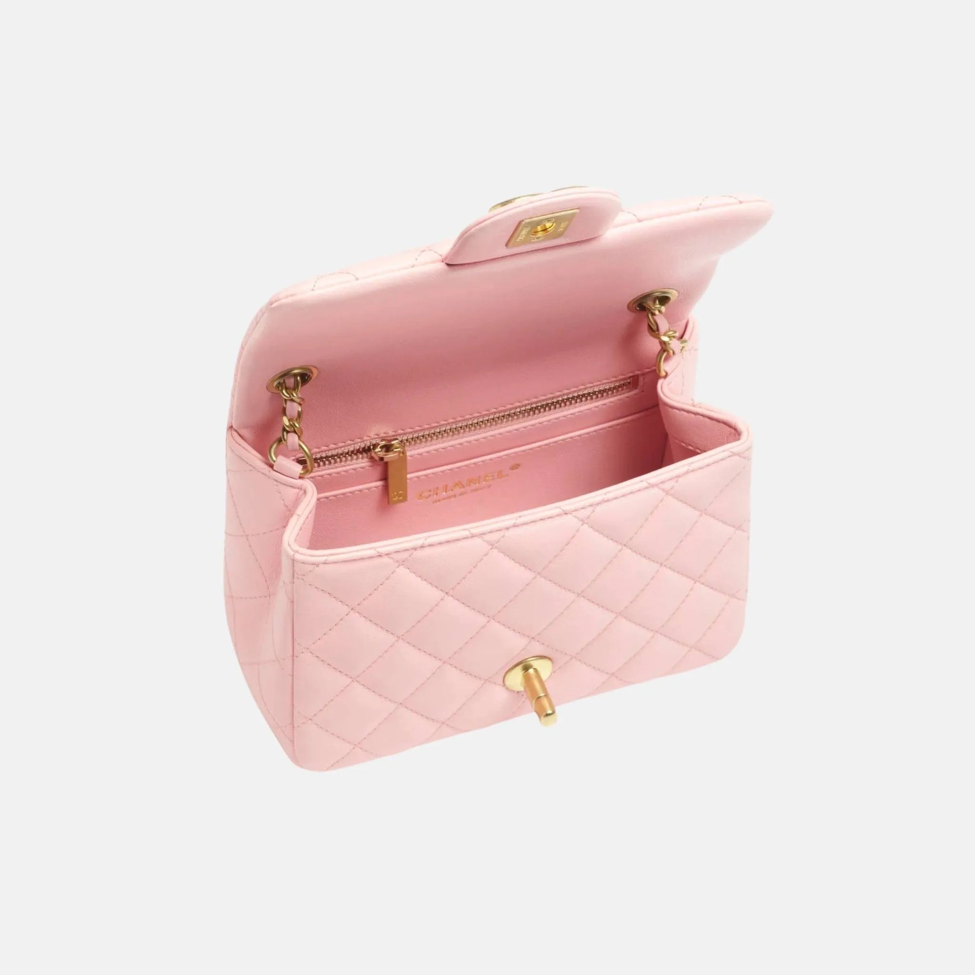 Mini Flap Bag In Shiny Lambskin And Gold Metal Chanel оригінал – Купити в Україні – вид ззаду