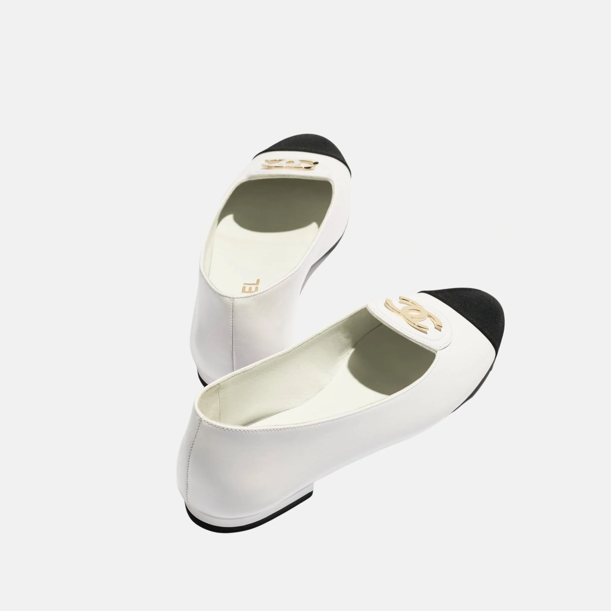 Оригінальна Moccasins In Calfskin And Grosgrain Chanel – детальний вид