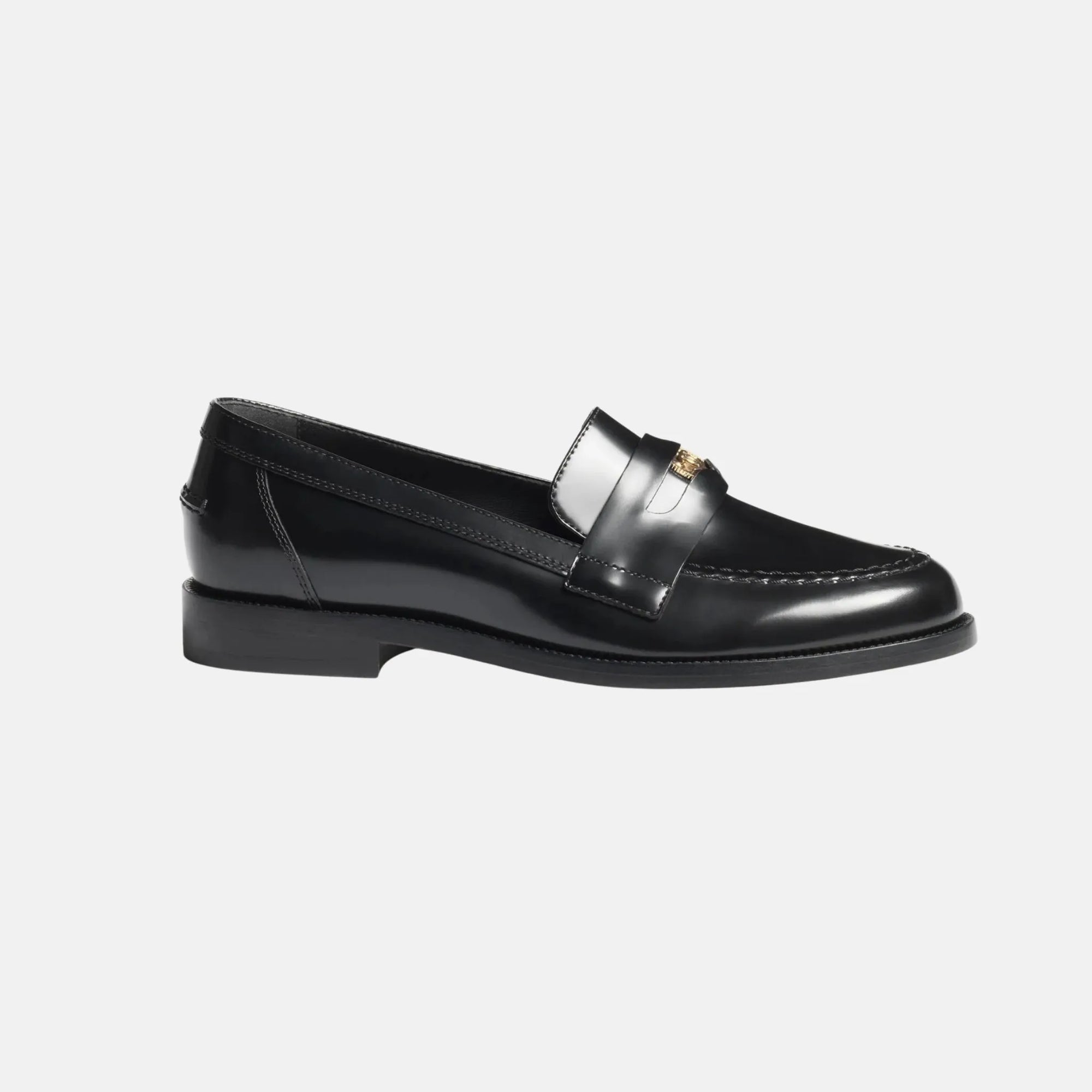Оригінальна Moccasins In Calfskin Chanel – боковий вид