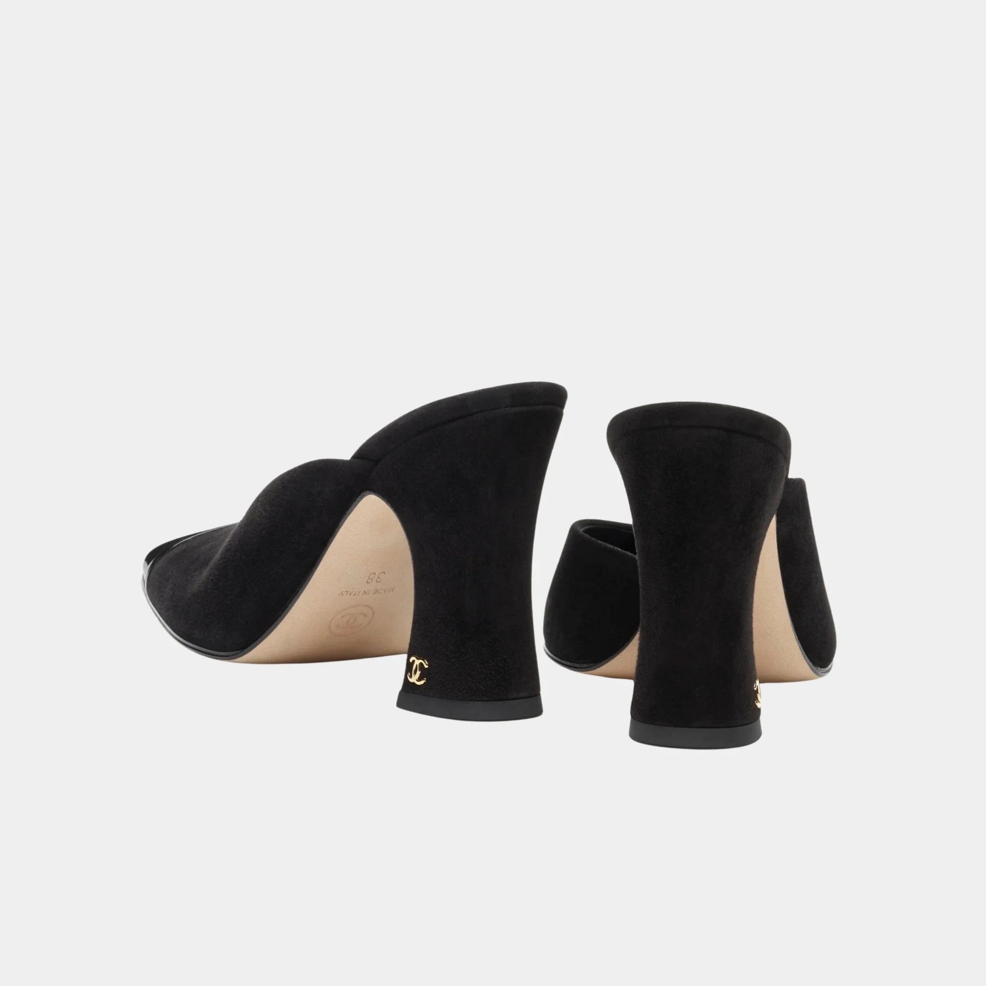 Оригінальна Mules In Suede Kidskin & Patent Calfskin Chanel – вид ззаду