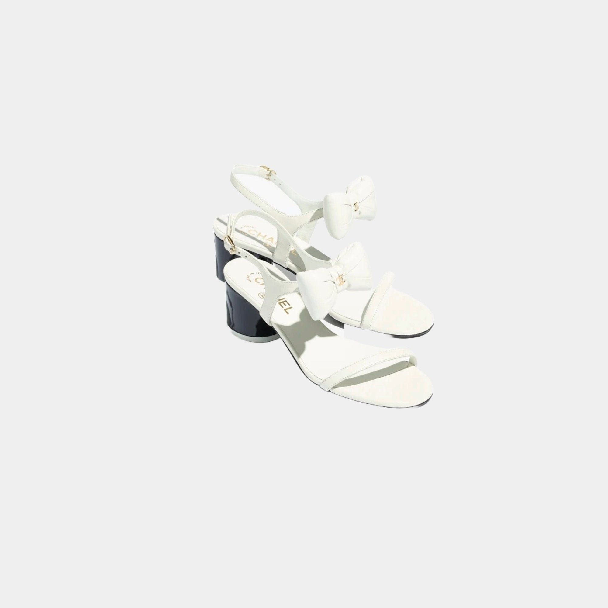 Оригінальна Heeled Sandals Lambskin Chanel – вид ззаду