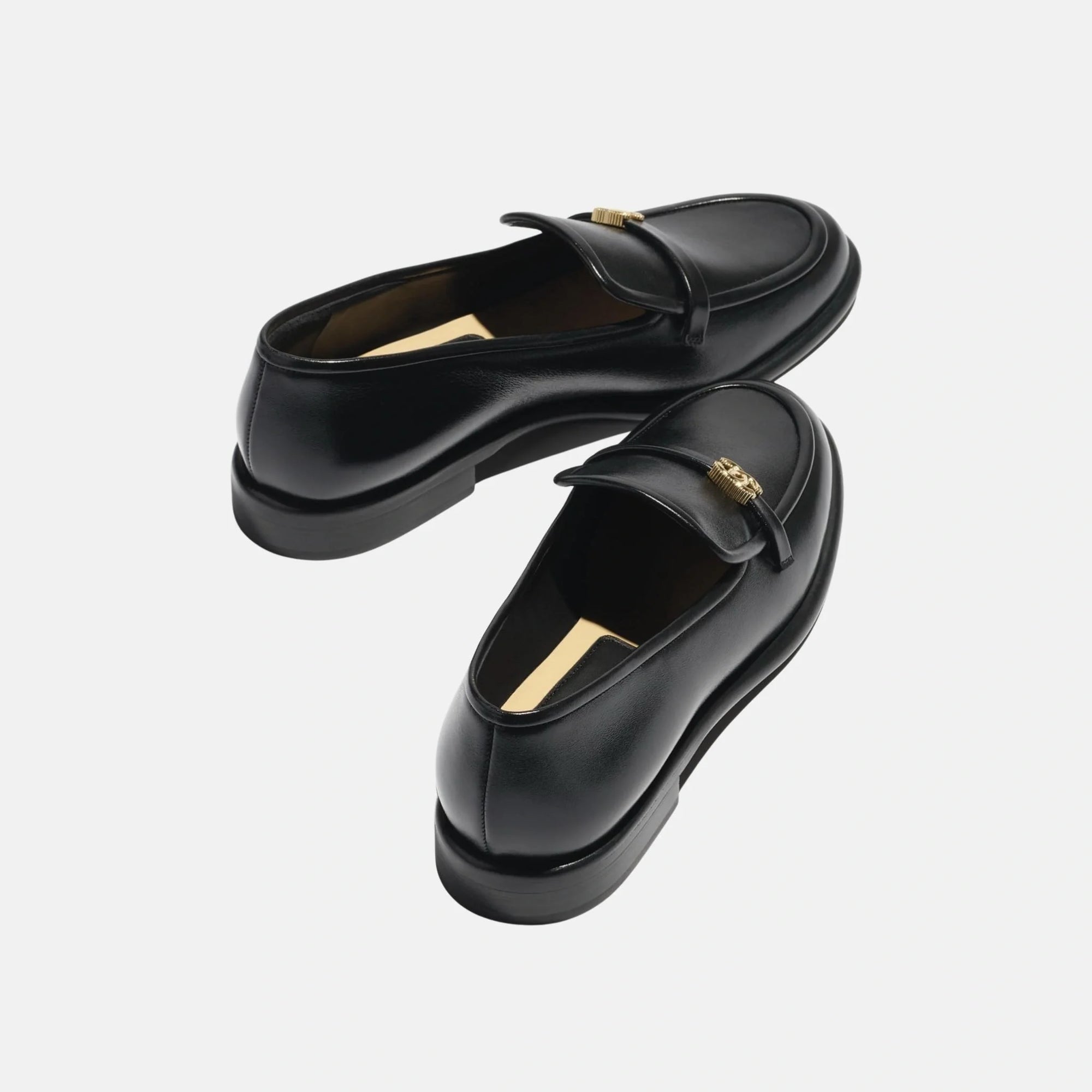 Shiny Moccasins In Calfskin Chanel – Гарантія оригінальності – детальний вид