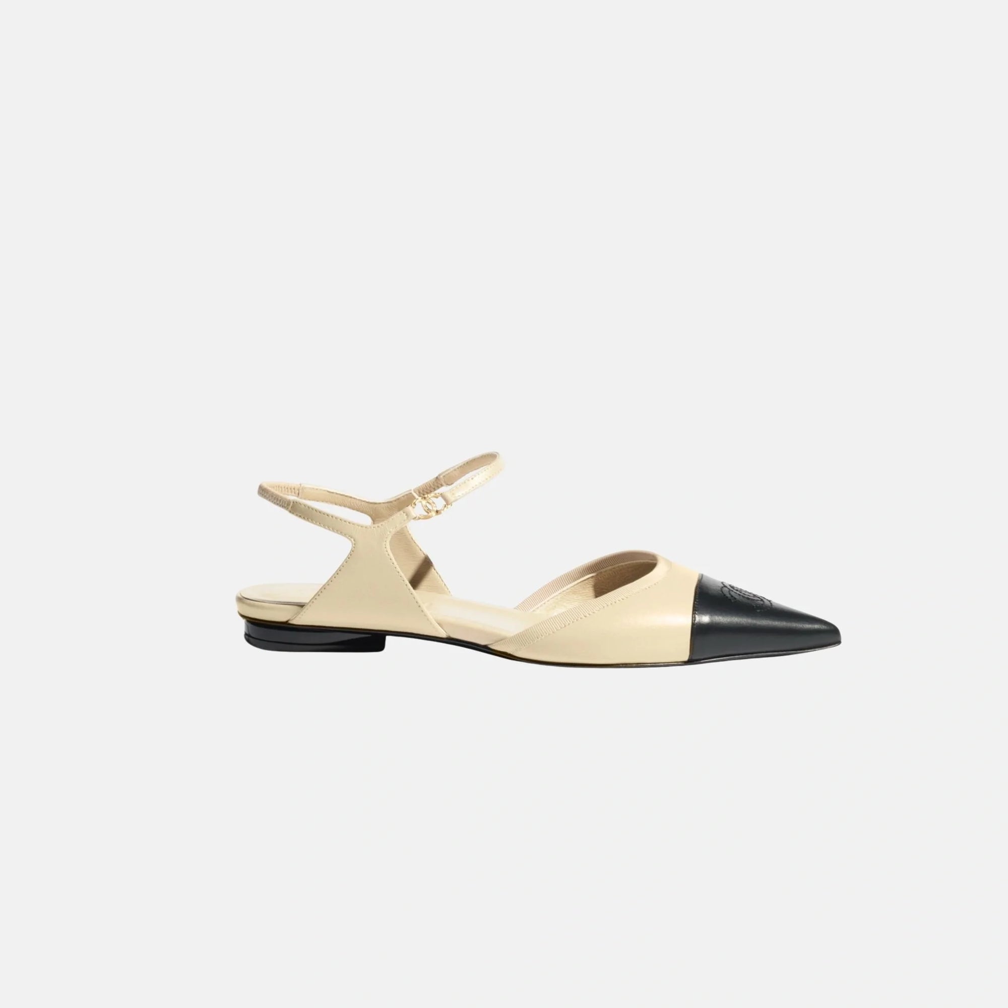 Slingbacks Beige In Iridescent Lambskin Chanel – Гарантія оригінальності – боковий вид