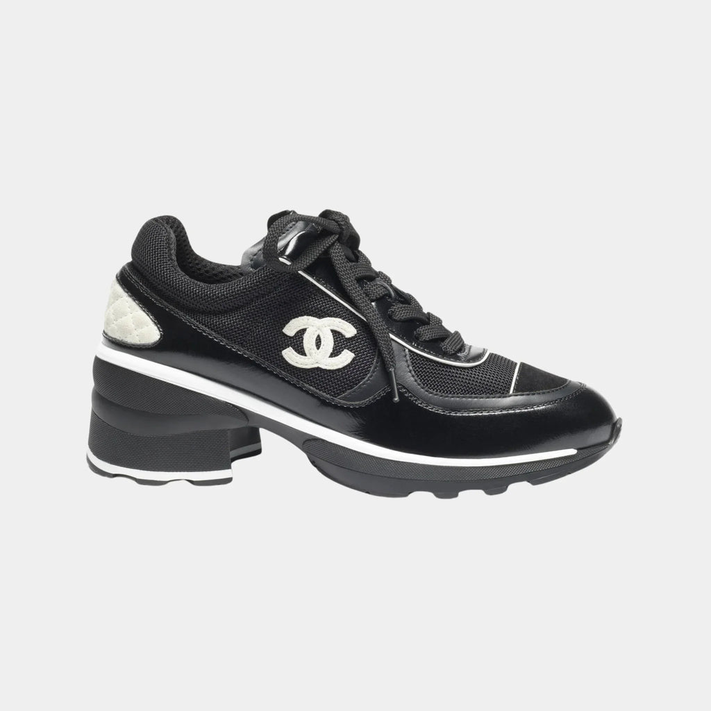 Sneakers In Mixed Fibers Shiny And Suede Calfskin Chanel – Гарантія оригінальності – боковий вид