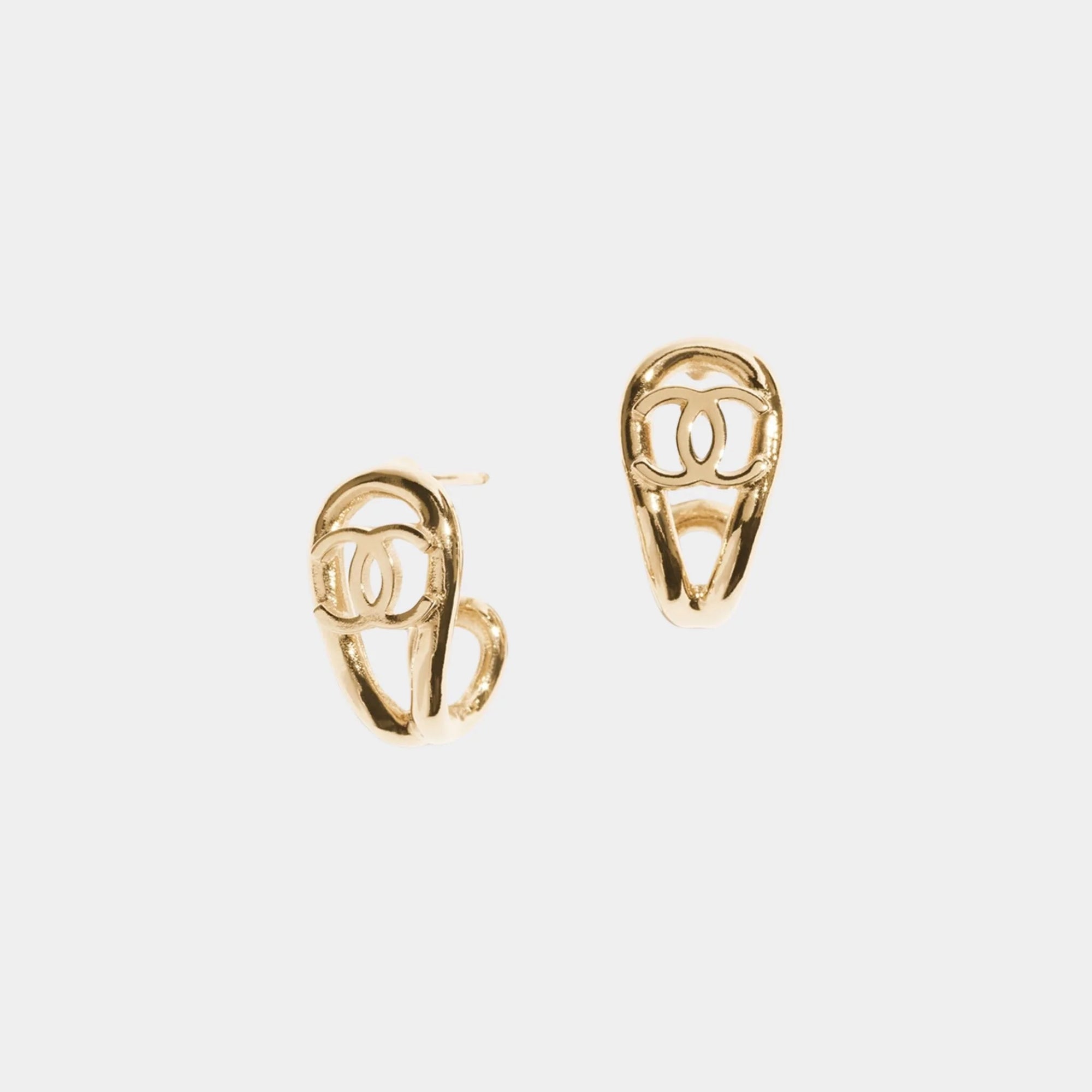 Stud Earrings Metal Gold Chanel – Гарантія оригінальності – боковий вид