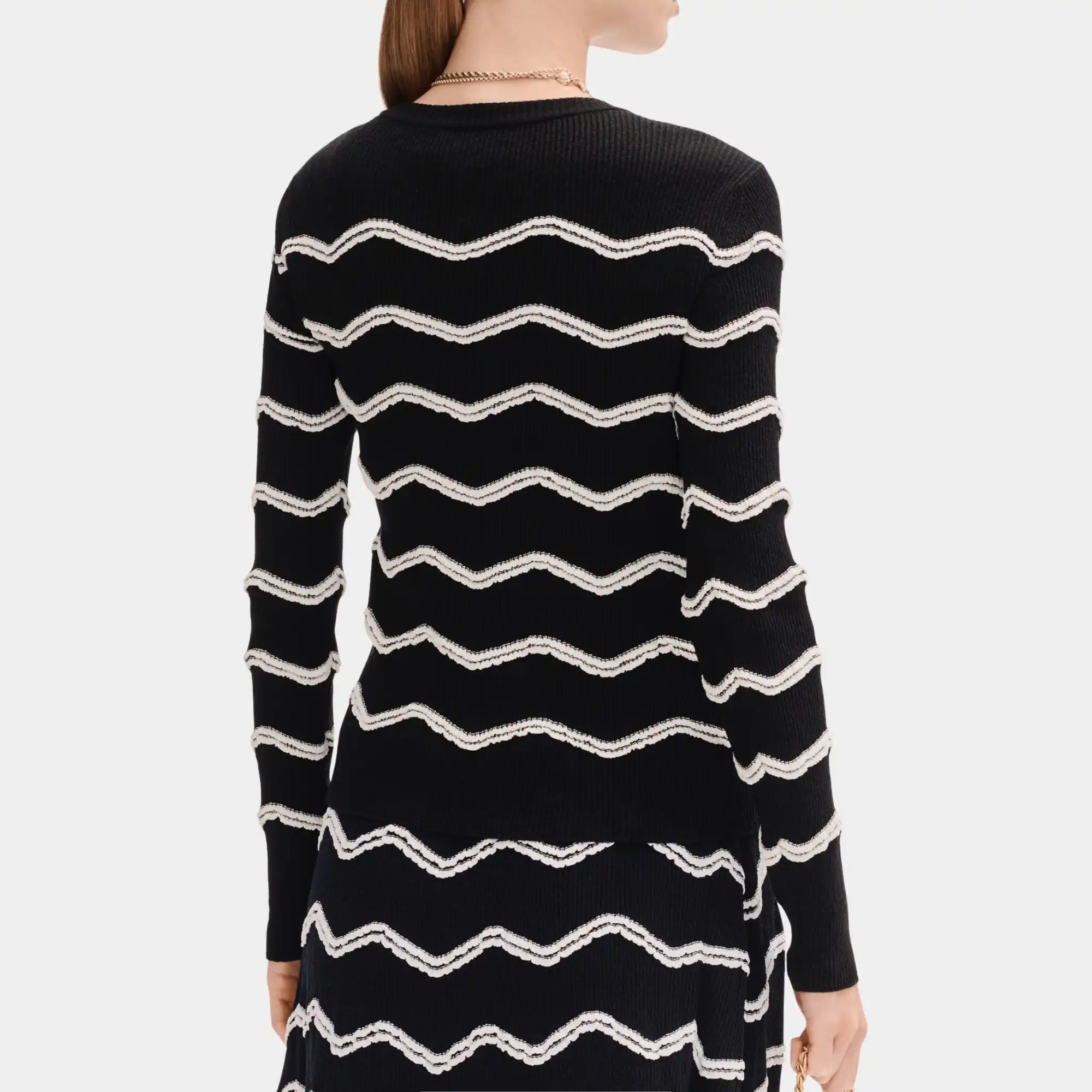 Sweater In Cotton And Mixed Fibers Chanel – Гарантія оригінальності – вид ззаду