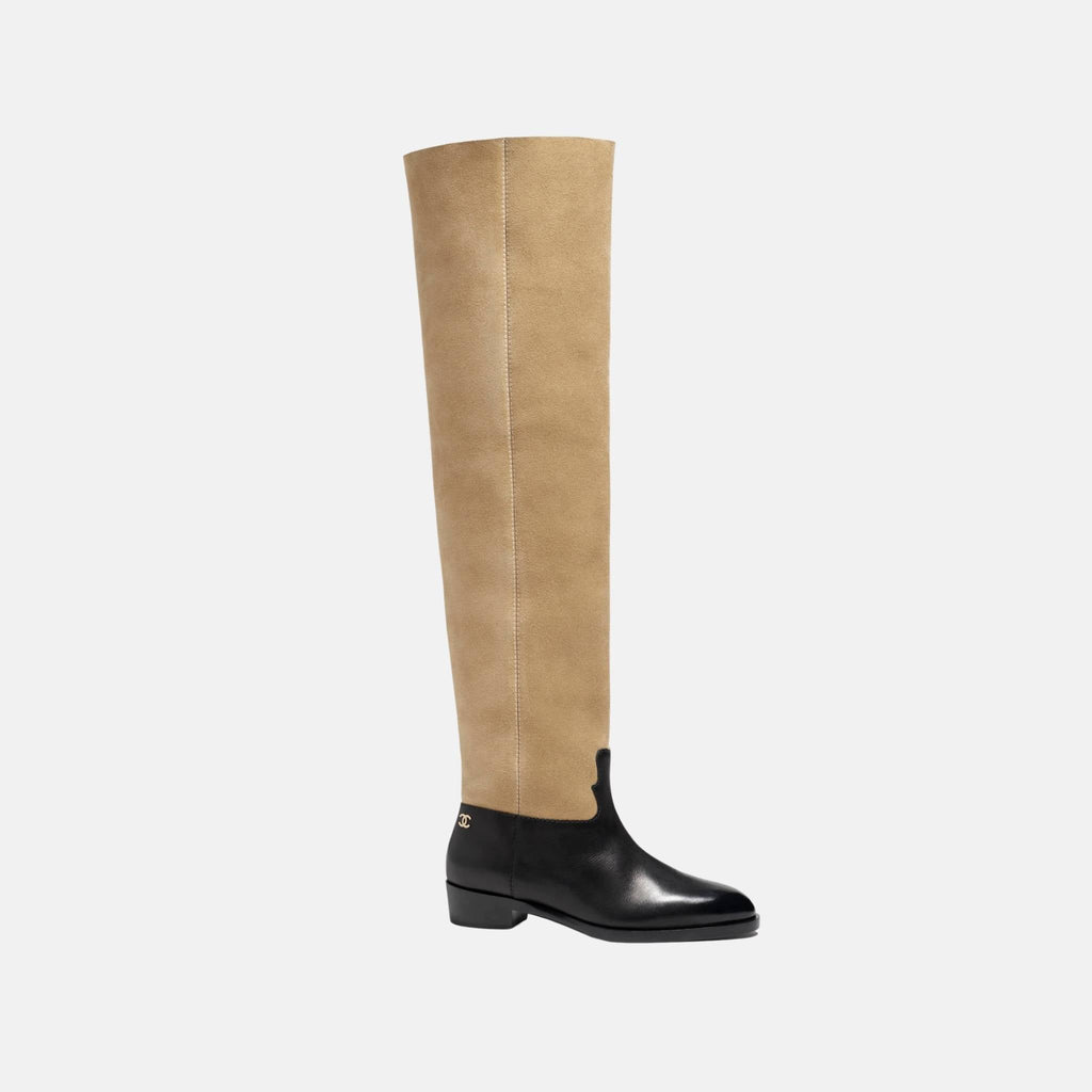 Thigh Boots In Velvet Calfskin And Calfskin Chanel – Гарантія оригінальності – боковий вид