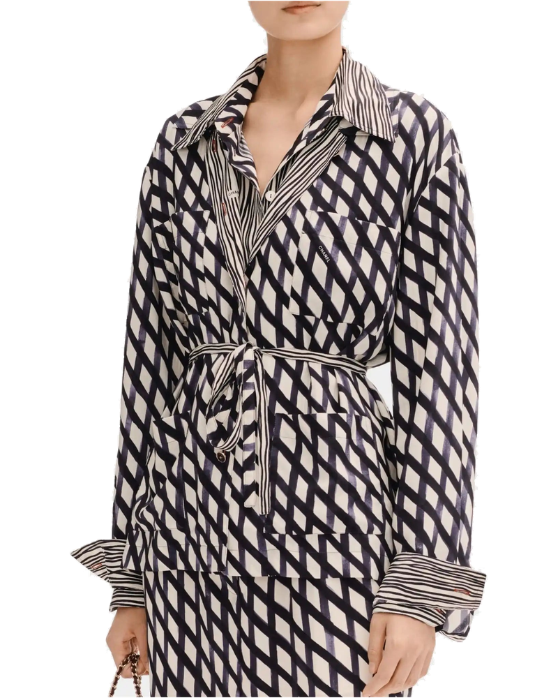 Оригінальна Long Sleeved Blouse In Printed Crepe De Chine Chanel