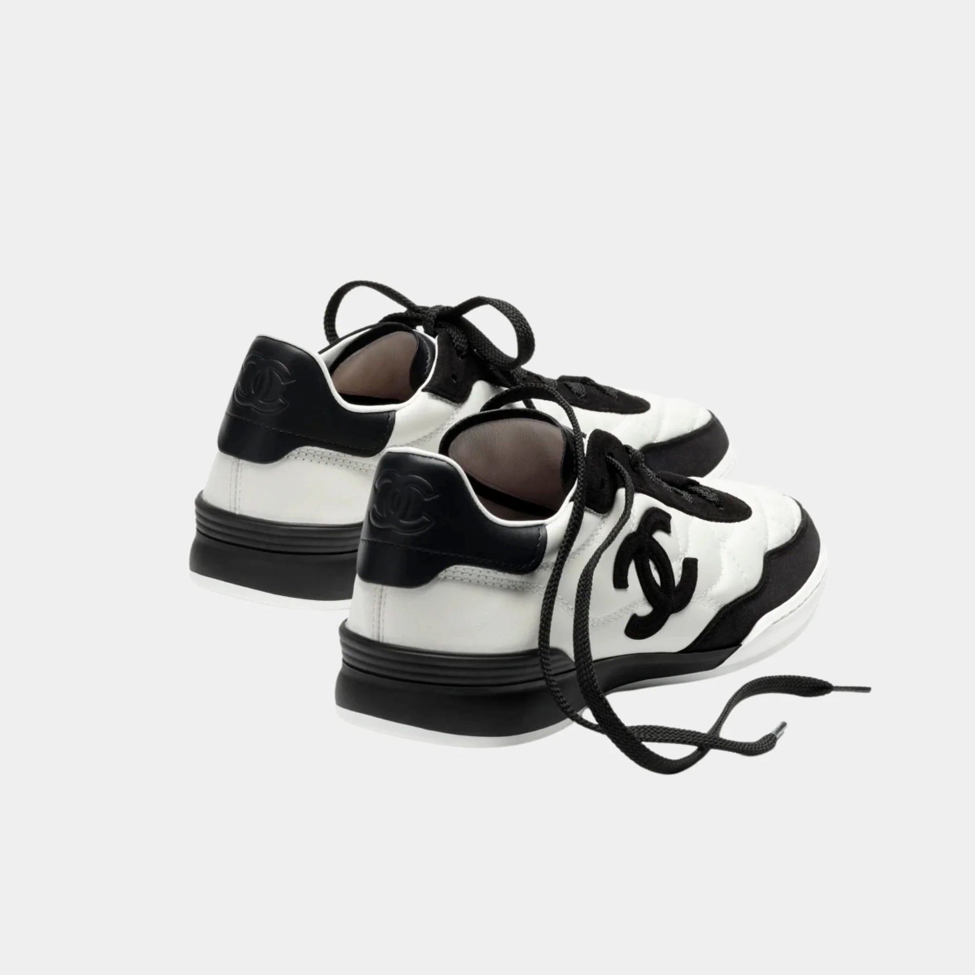 Trainers In Calfskin & Suede Kidskin Chanel – Гарантія оригінальності – вид ззаду