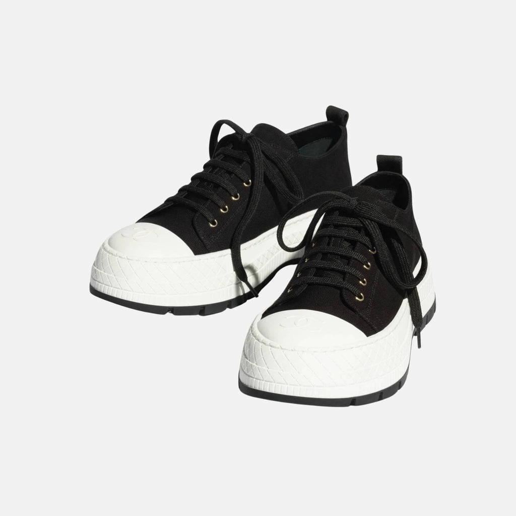 Оригінальна Trainers In Cotton Chanel – вид ззаду