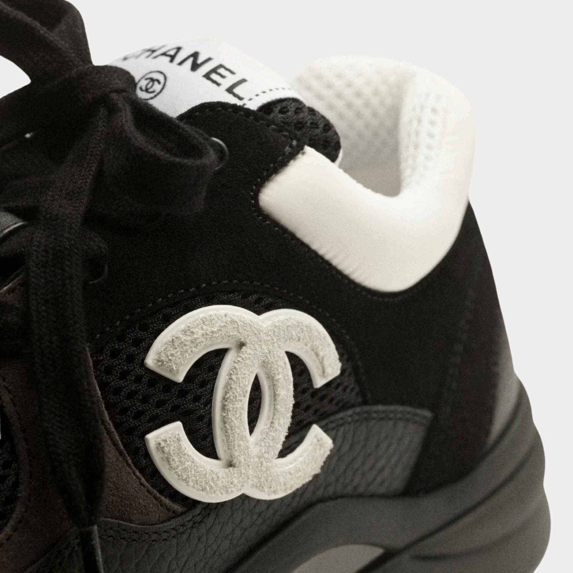 Trainers In Mesh Suede And Grained Calfskin Chanel – Гарантія оригінальності – детальний вид