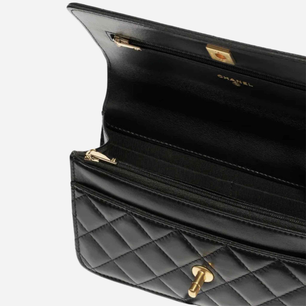 Wallet On Chain Shiny Lambskin Pearls Gold Tone Metal Black Chanel – Гарантія оригінальності – вид ззаду