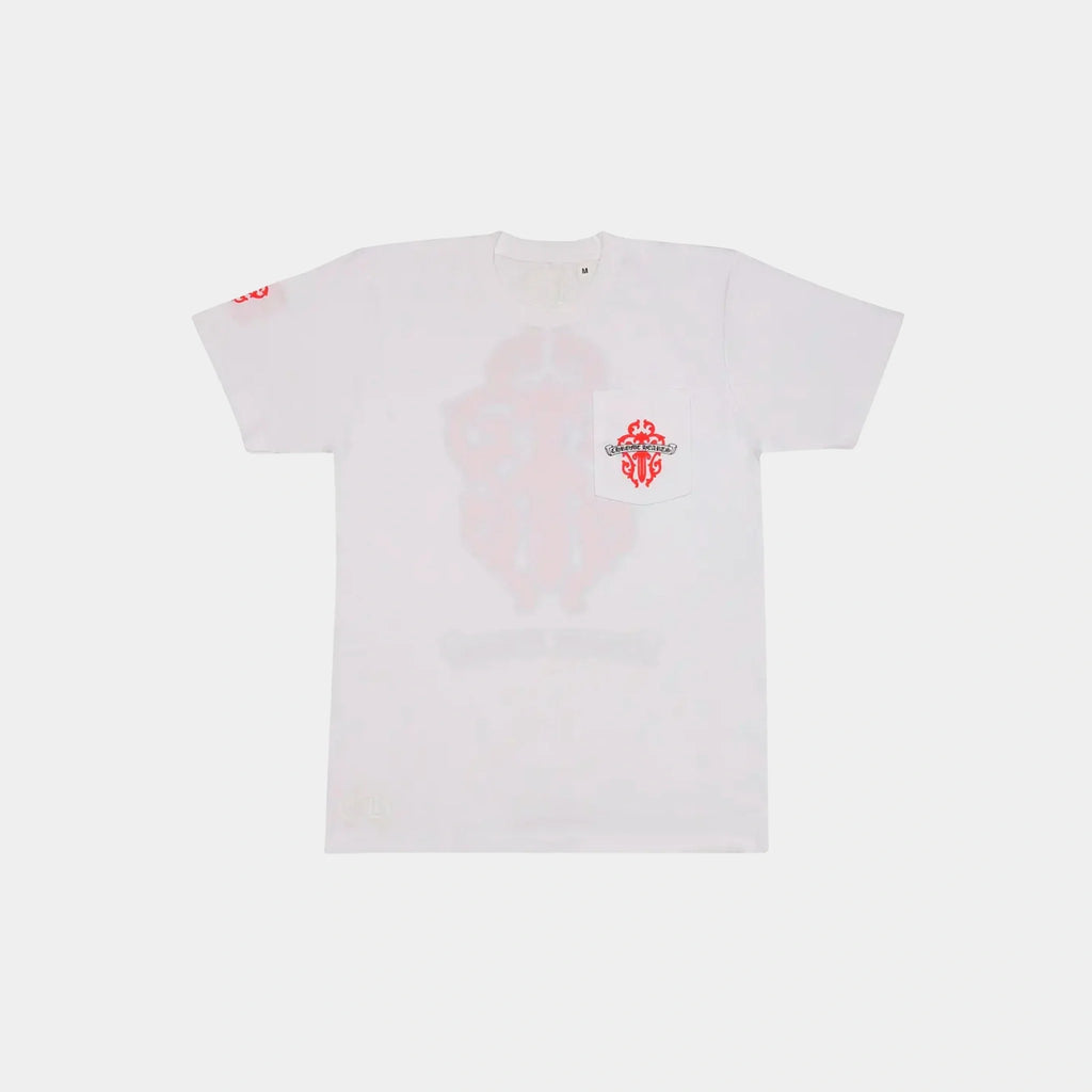 White & Red Dagger Pocket Tee Chrome hearts – Гарантія оригінальності – боковий вид