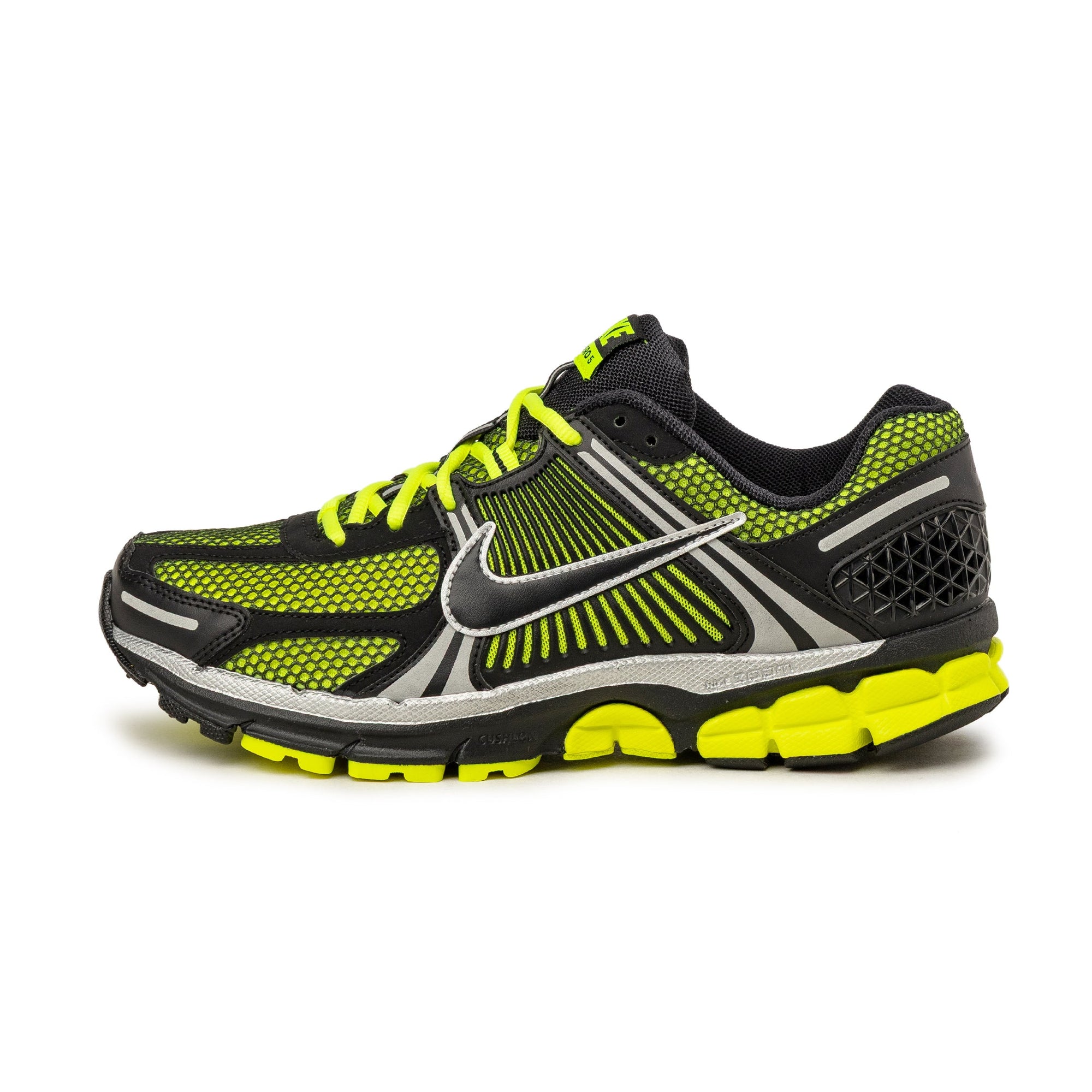 Nike Footwear оригінал | Швидка доставка Україна – боковий вид