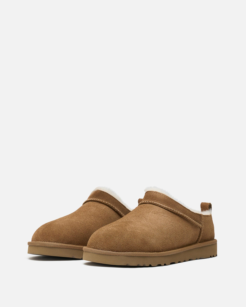 Оригінальна Classic Micro In Chestnut Ugg – вид ззаду