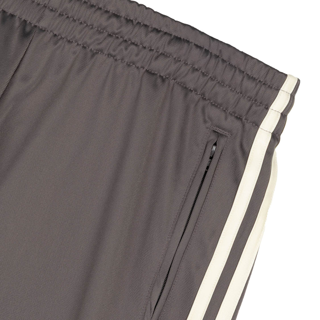 Оригінальна Firebird Trackpants Adidas – детальний вид