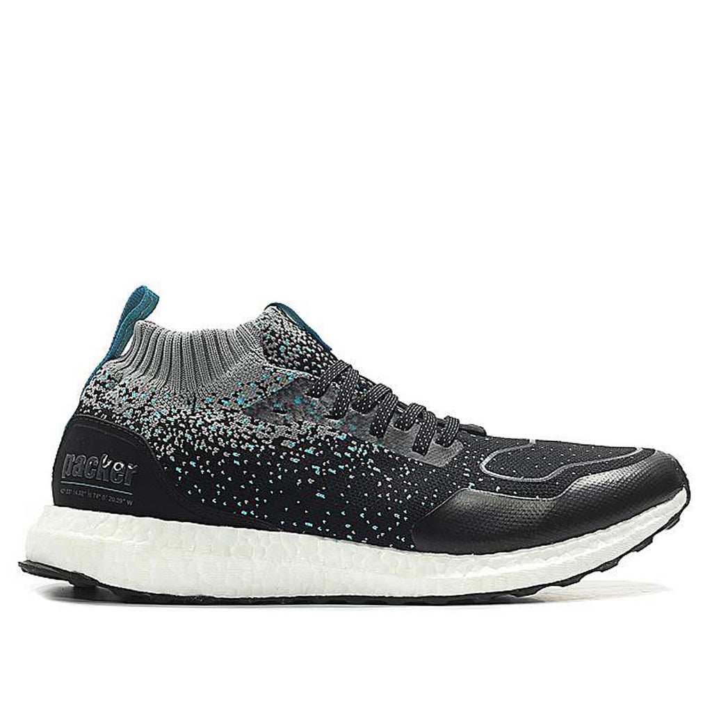 Оригінальна X Packer X Solebox Ultraboost MID Sneakers Adidas – боковий вид
