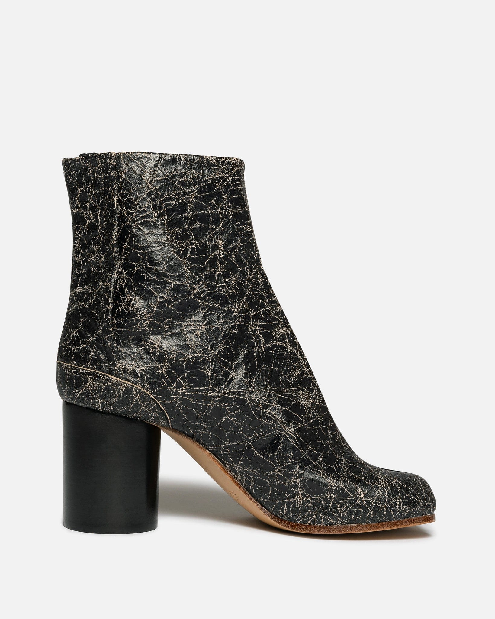 Cracked Leather Tabi Boot In Beige Maison margiela – Гарантія оригінальності – вид ззаду