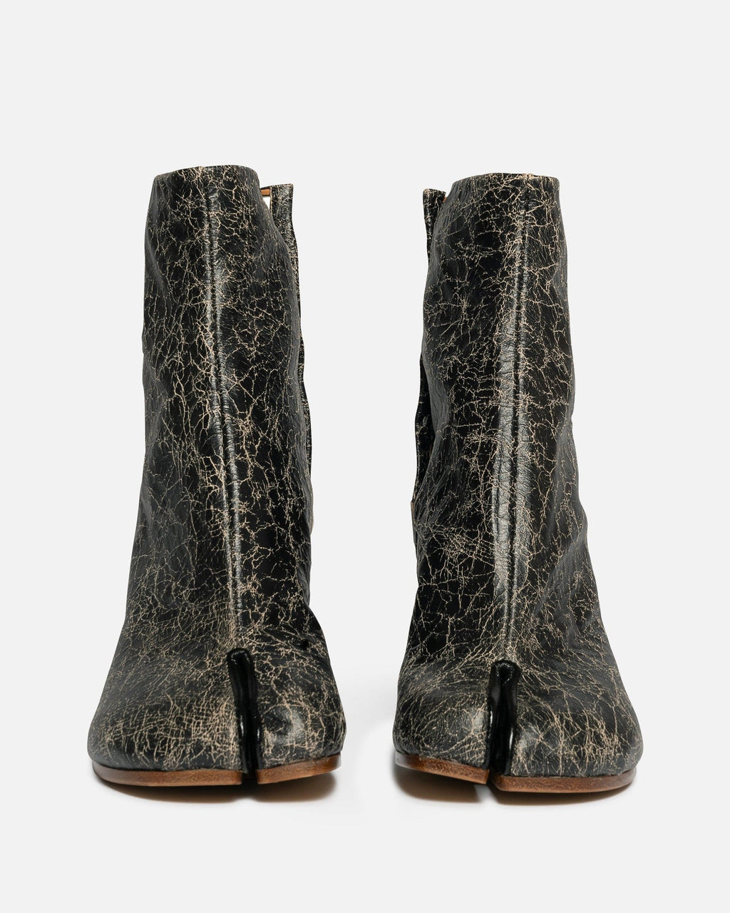 Cracked Leather Tabi Boot In Beige Maison margiela – Гарантія оригінальності – детальний вид