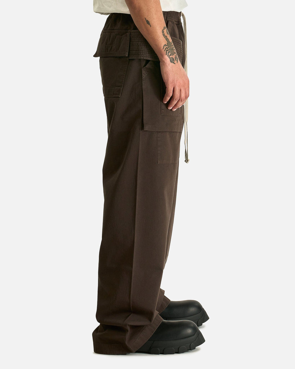 Creatch Wide Cargo Drawstring In Dark Dust Rick owens оригінал – Купити в Україні – вид ззаду