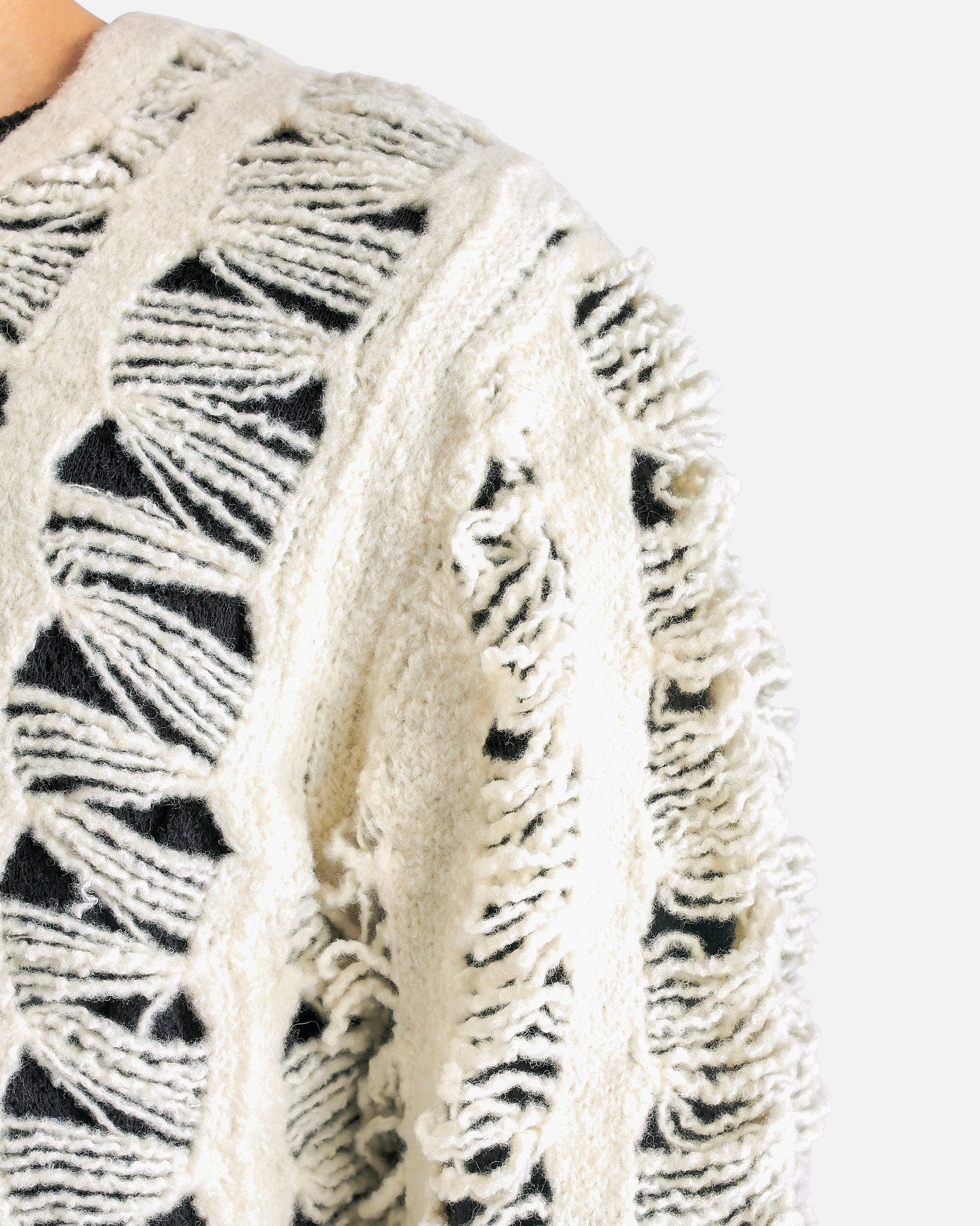 Cut-Out Long Sleeve Sweater In Natural Comme des garcons оригінал – Купити в Україні – збільшений вид