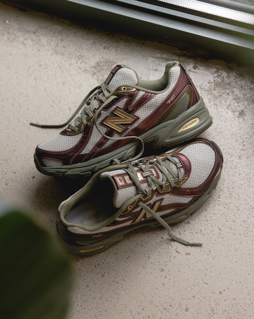 740 New balance – Гарантія оригінальності – вид ззаду