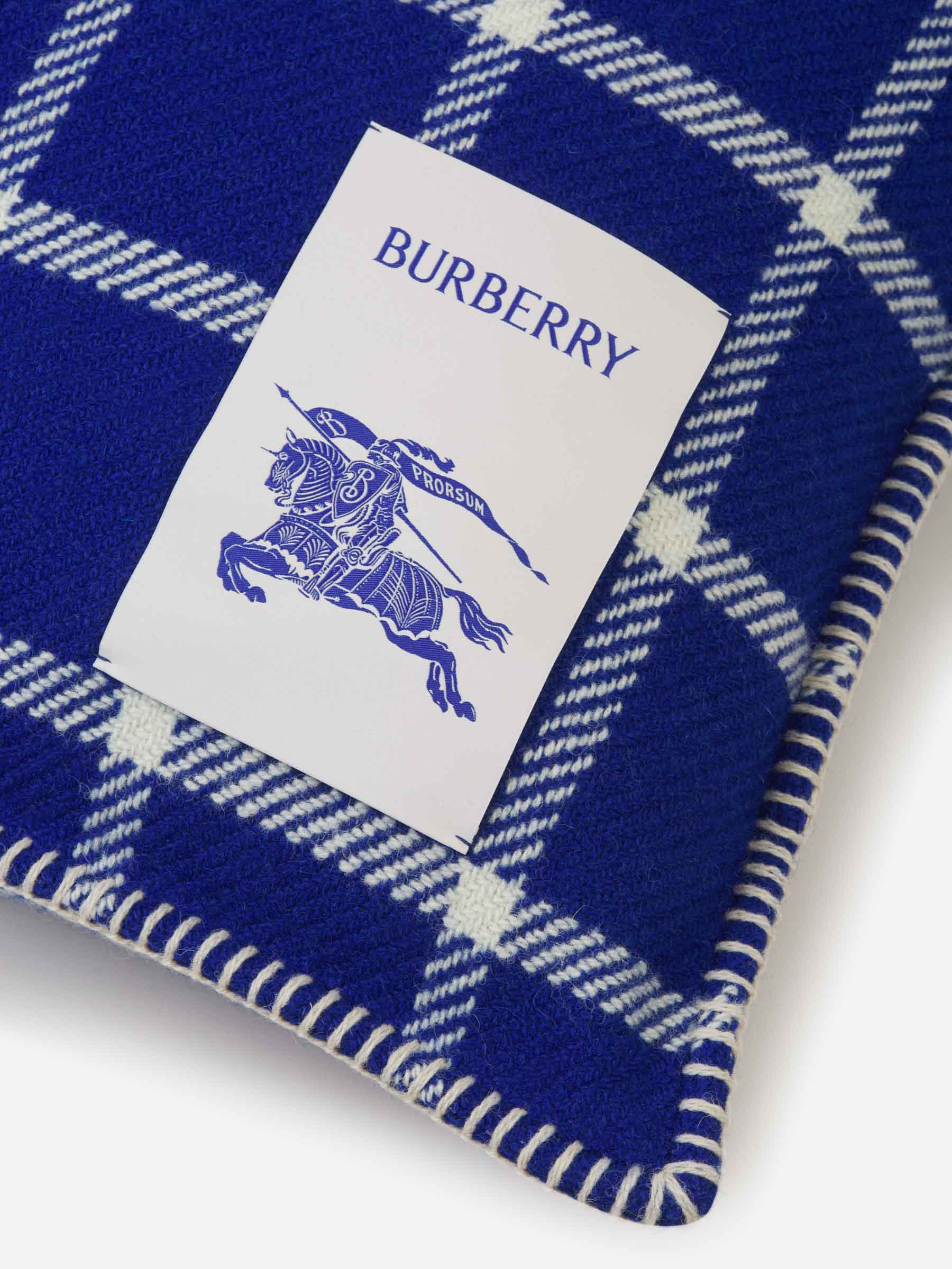 Checkered Motif Cushion Burberry оригінал – Купити в Україні – збільшений вид