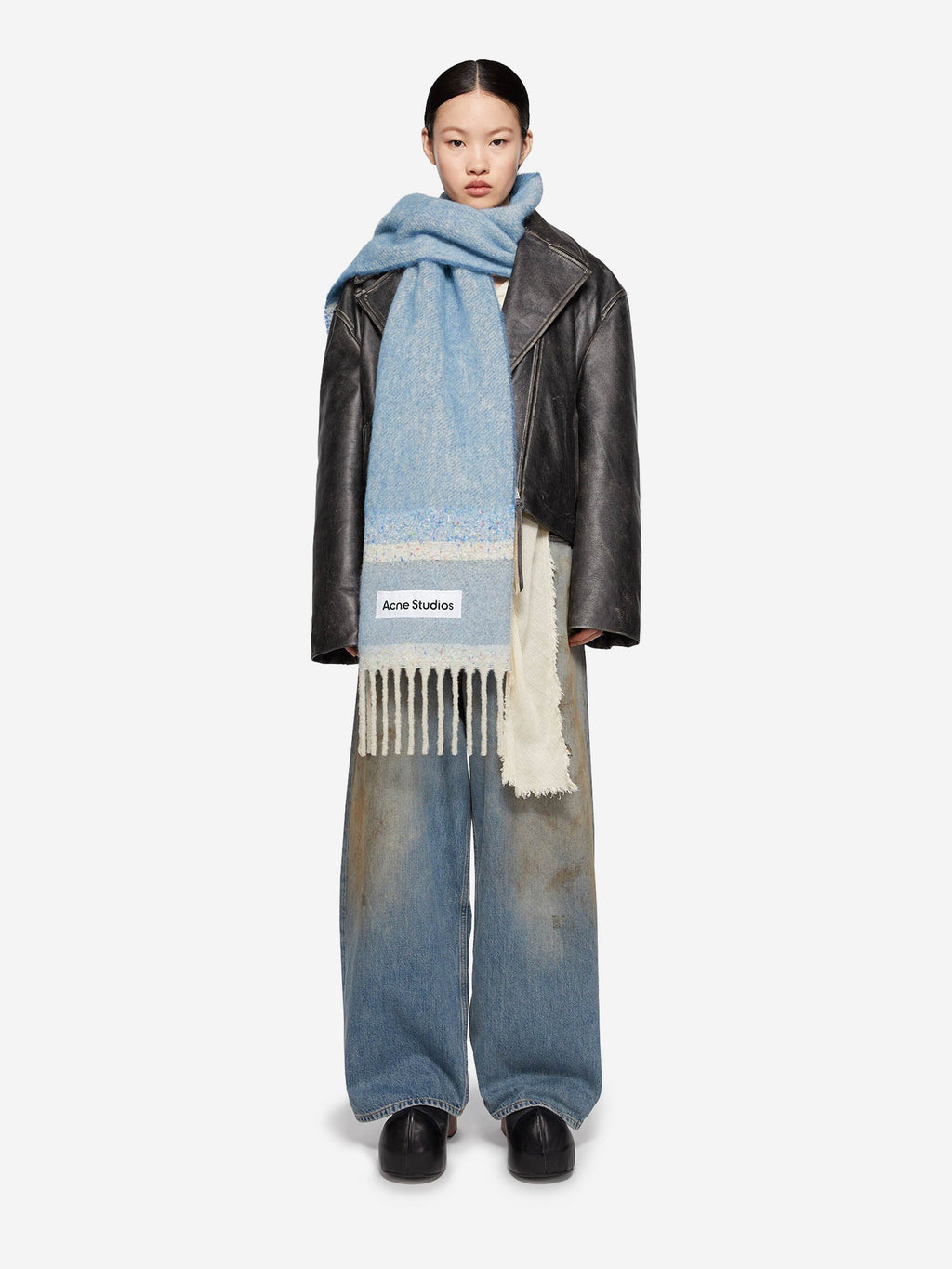 Bufanda Mohair Logo Acne studios – Гарантія оригінальності – вид ззаду