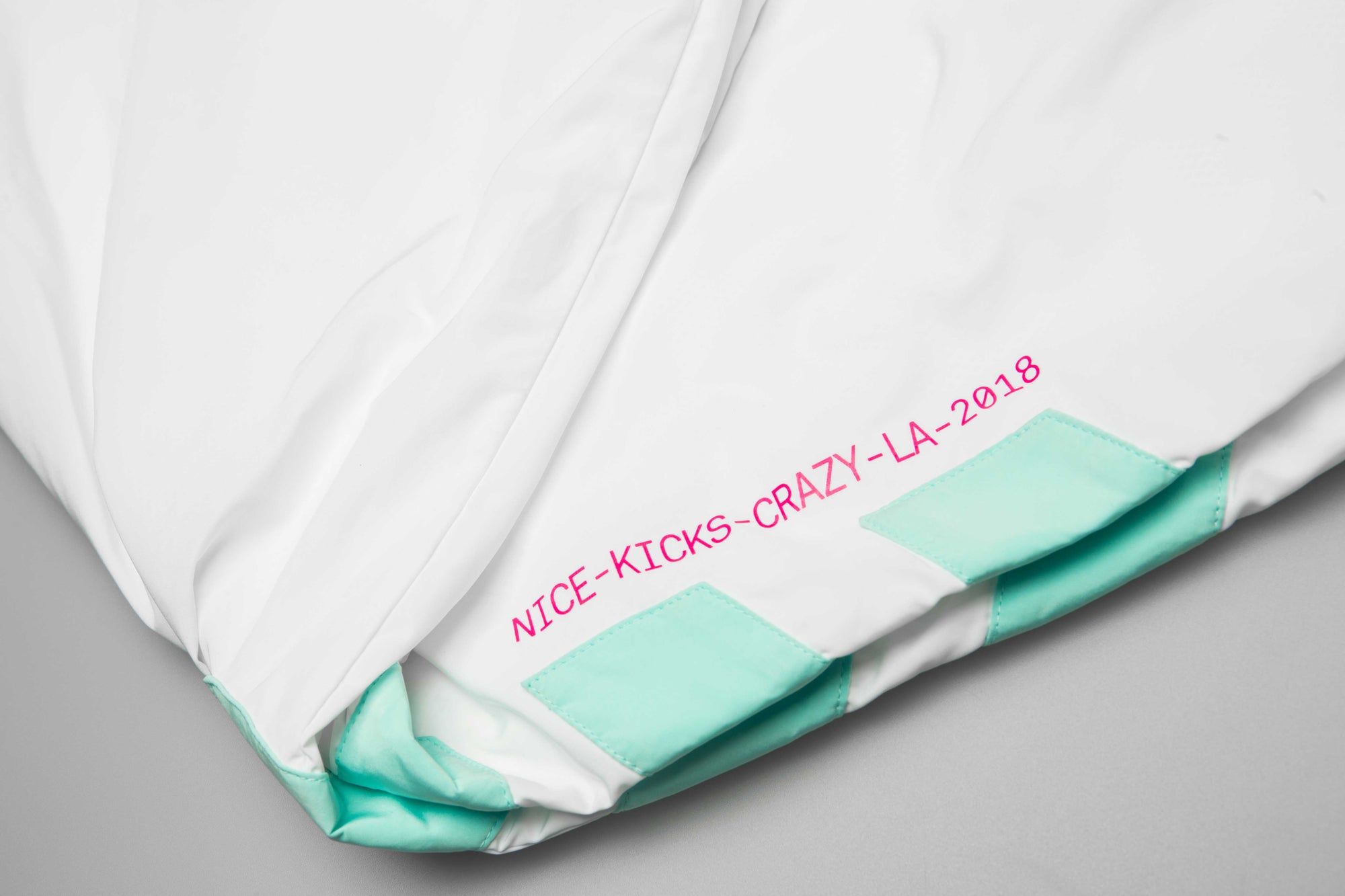 X Nice Kicks Mens Track Pants White Adidas – Гарантія оригінальності – детальний вид - ADIDAS