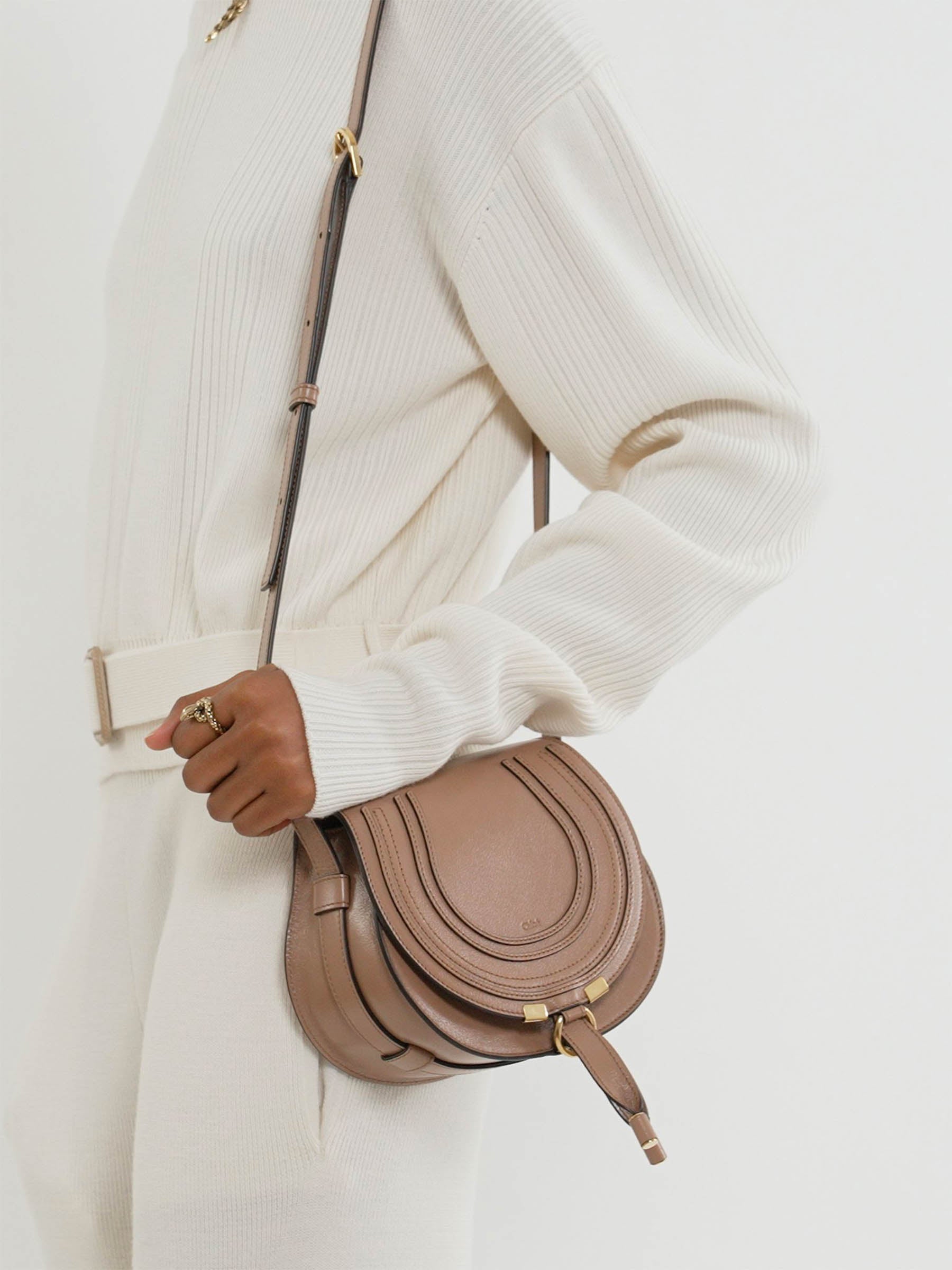 Оригінальна Marcie S Crossbody Bag Chloe – вид ззаду