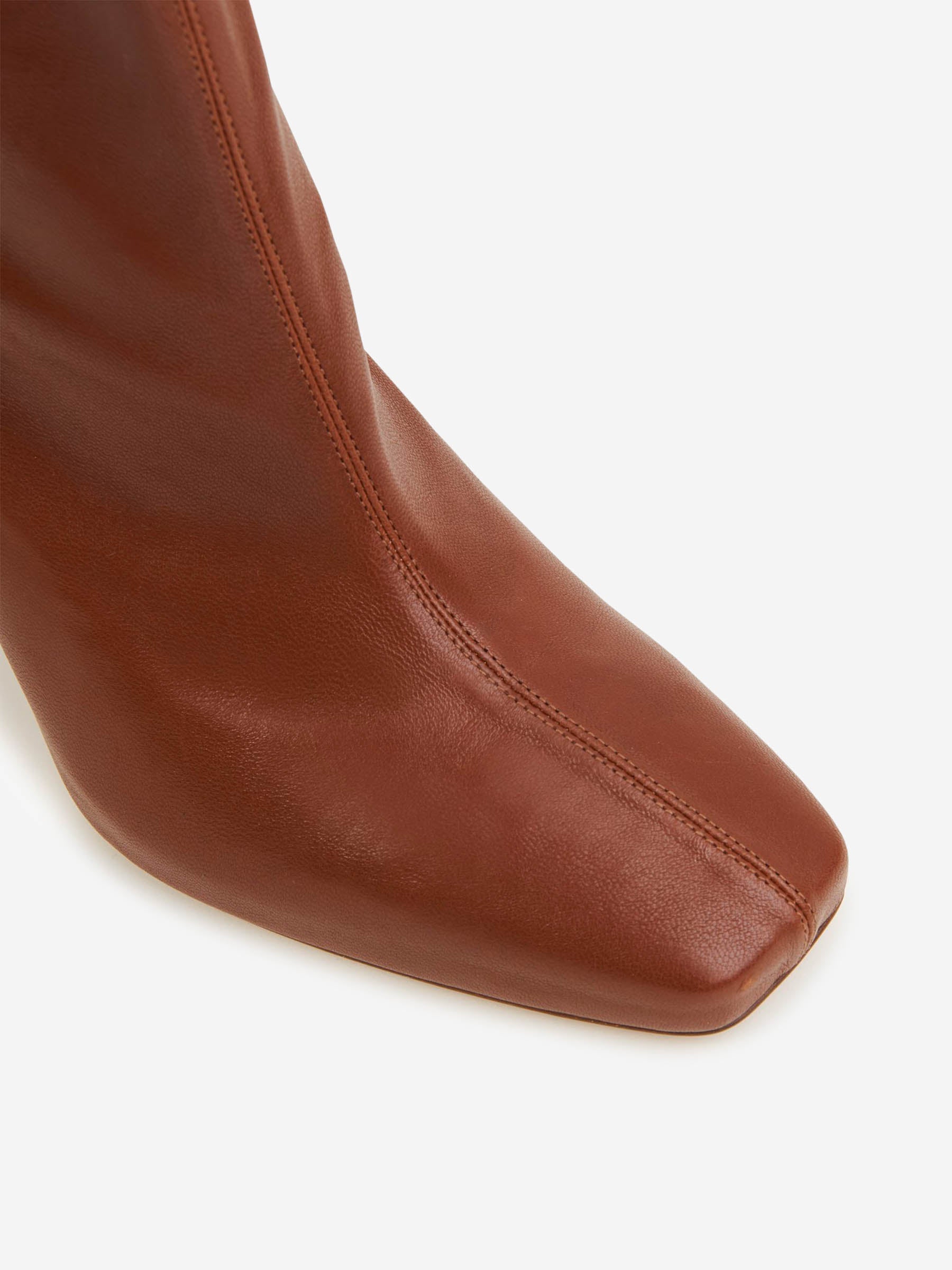 Оригінальна Ambre Leather Boots Chloe – детальний вид