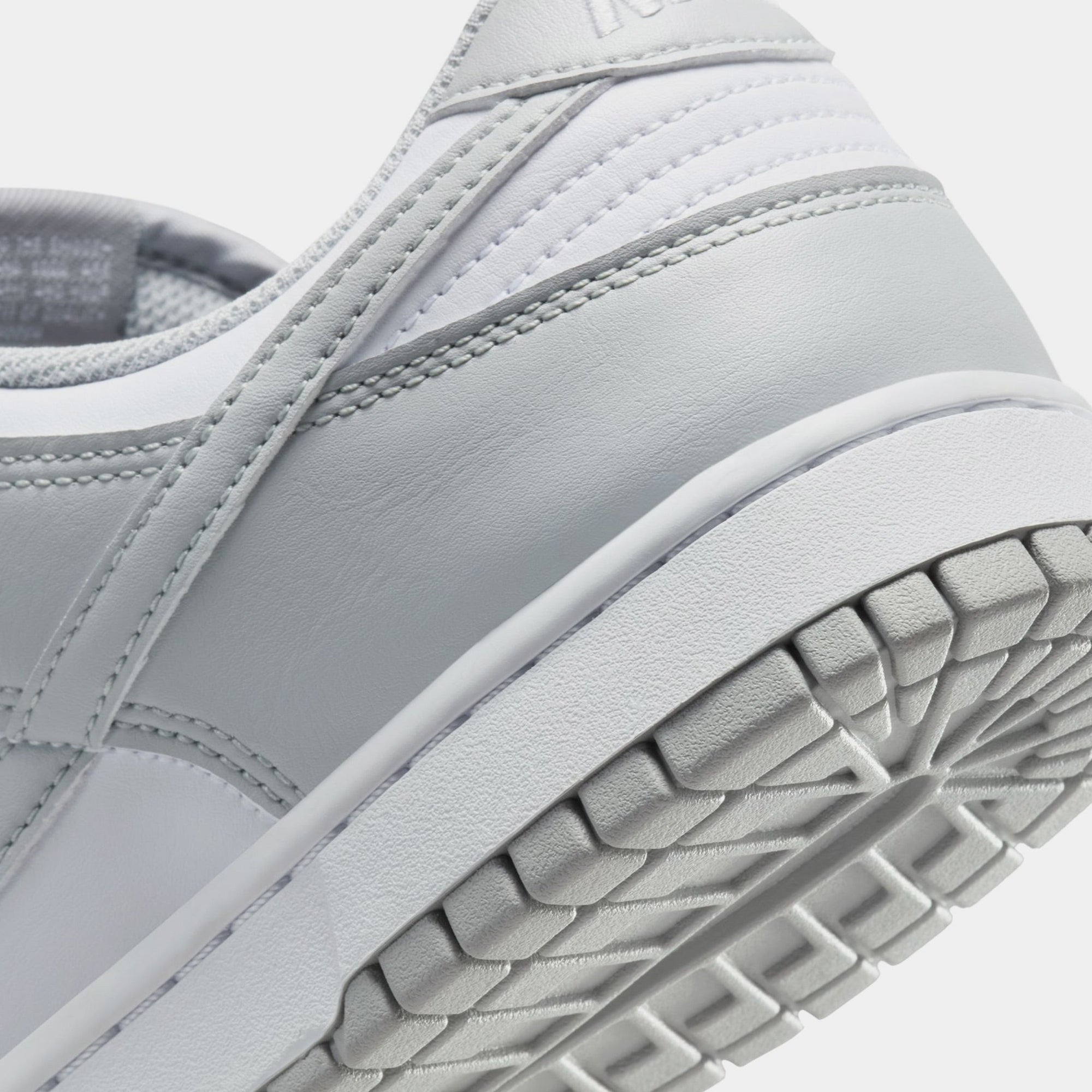 Оригінальна Dunk Low Mens Lifestyle Shoes Nike – детальний вид