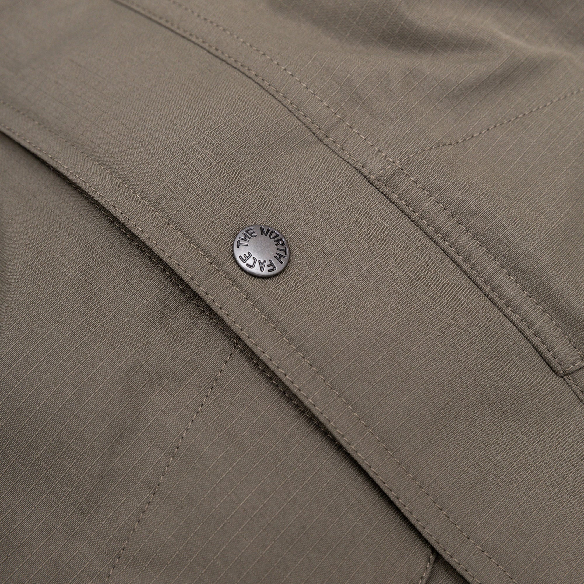 Оригінальна Mountain Down Jacket The north face – збільшений вид