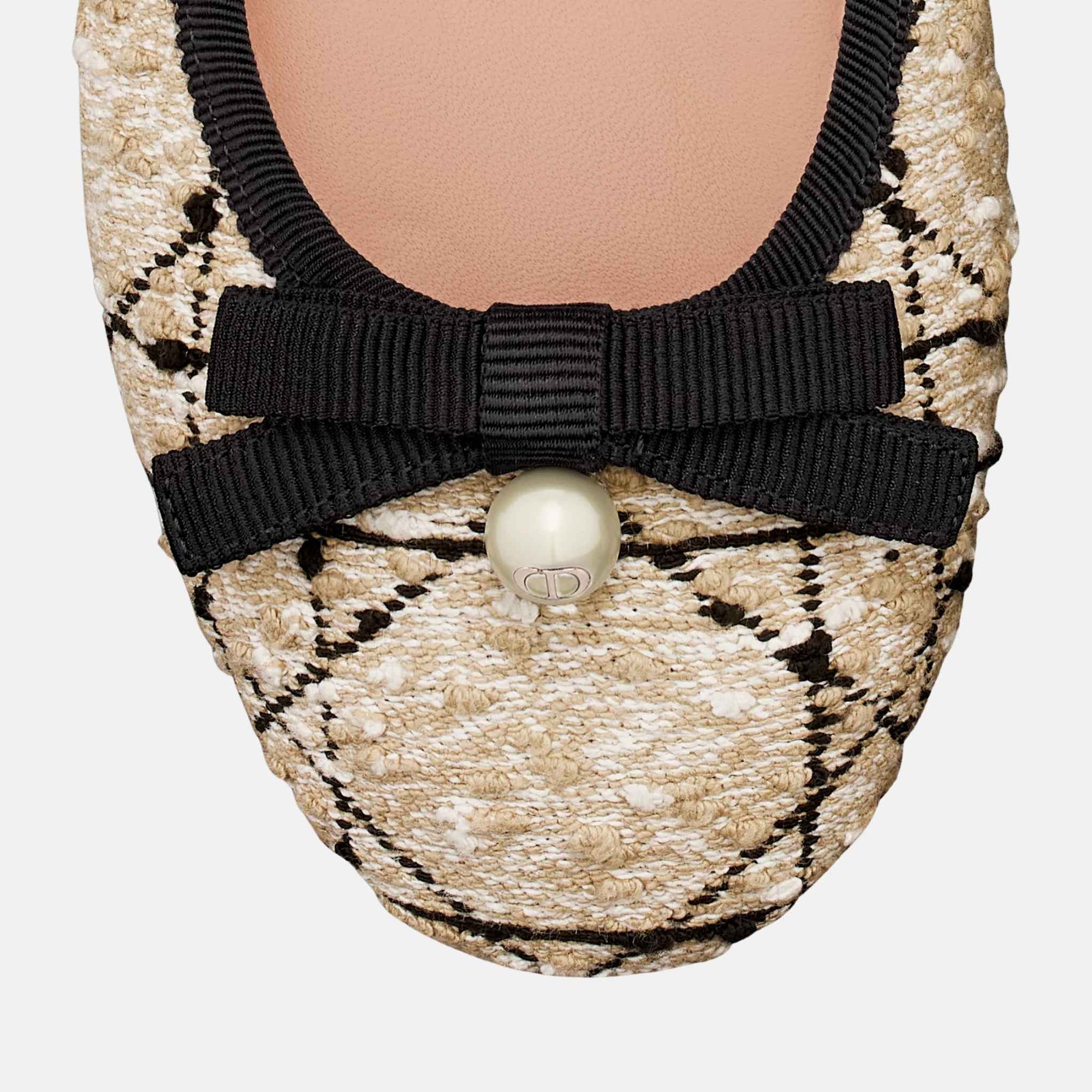 Оригінальна Ballet Flat Beige And Black Cannage Tweed Dior – детальний вид