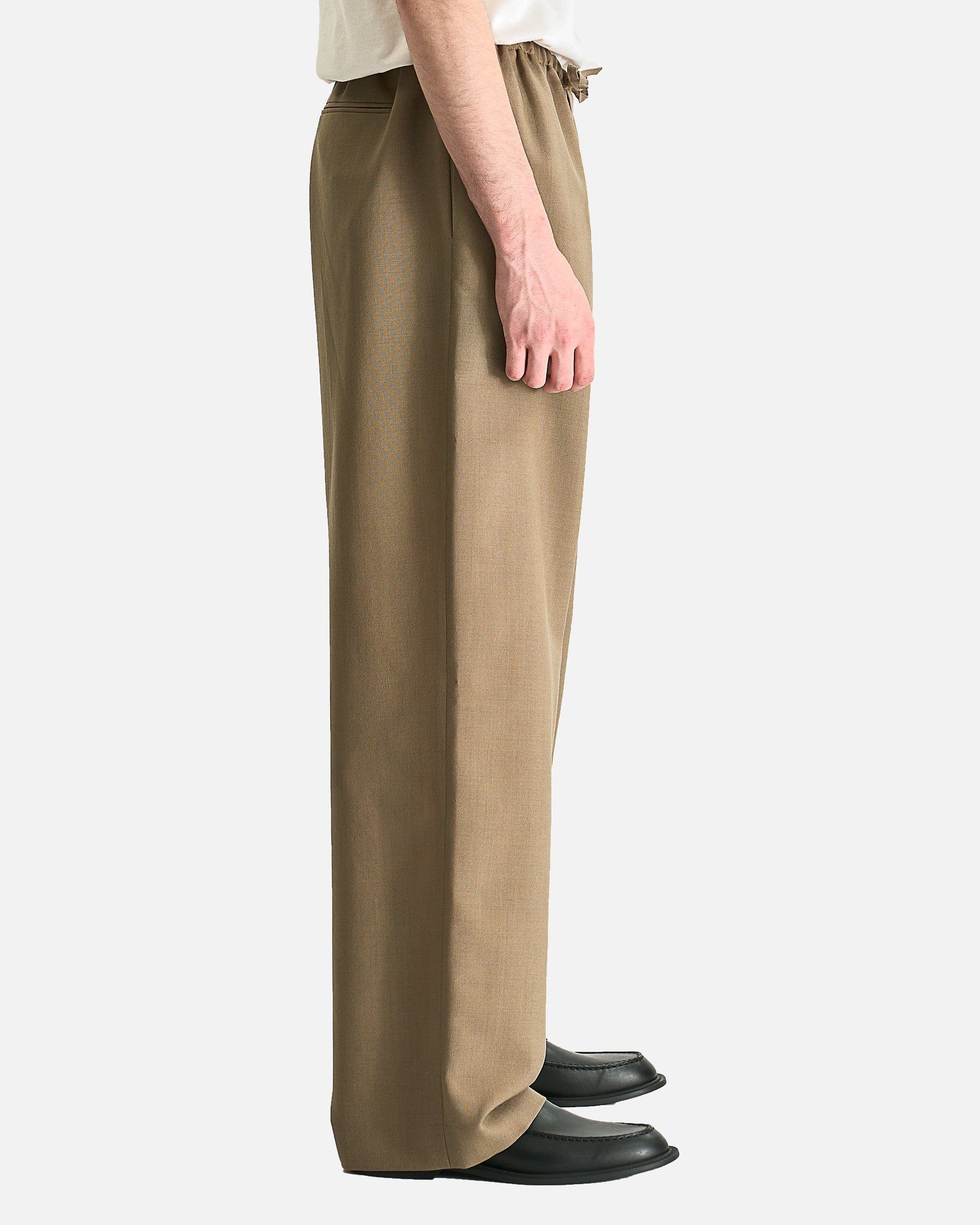 Donatello Pant In Military Beige The row – Гарантія оригінальності – вид ззаду