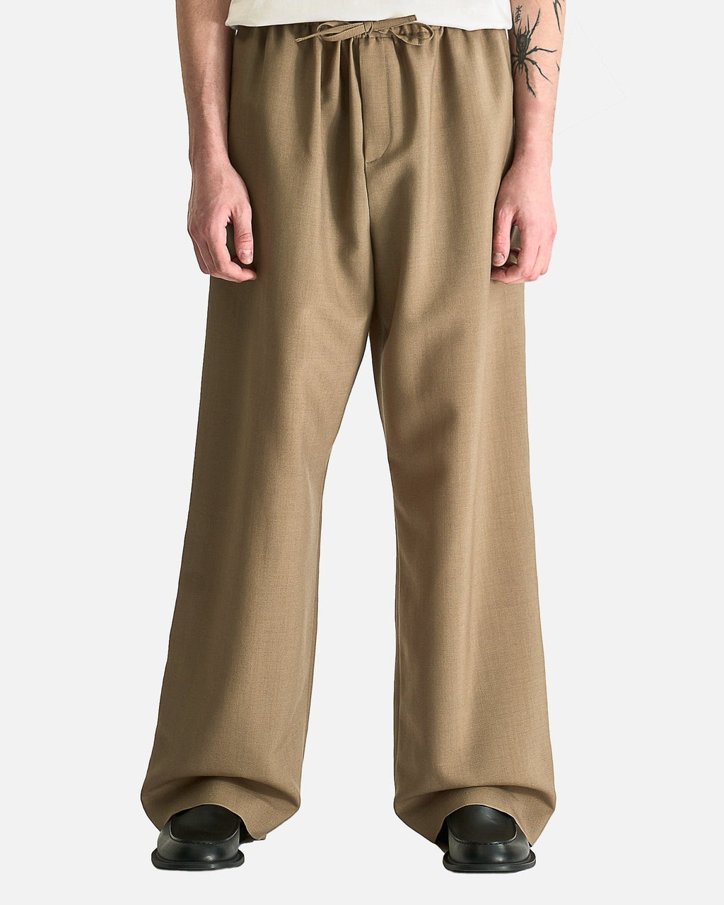 Donatello Pant In Military Beige The row – Гарантія оригінальності – боковий вид