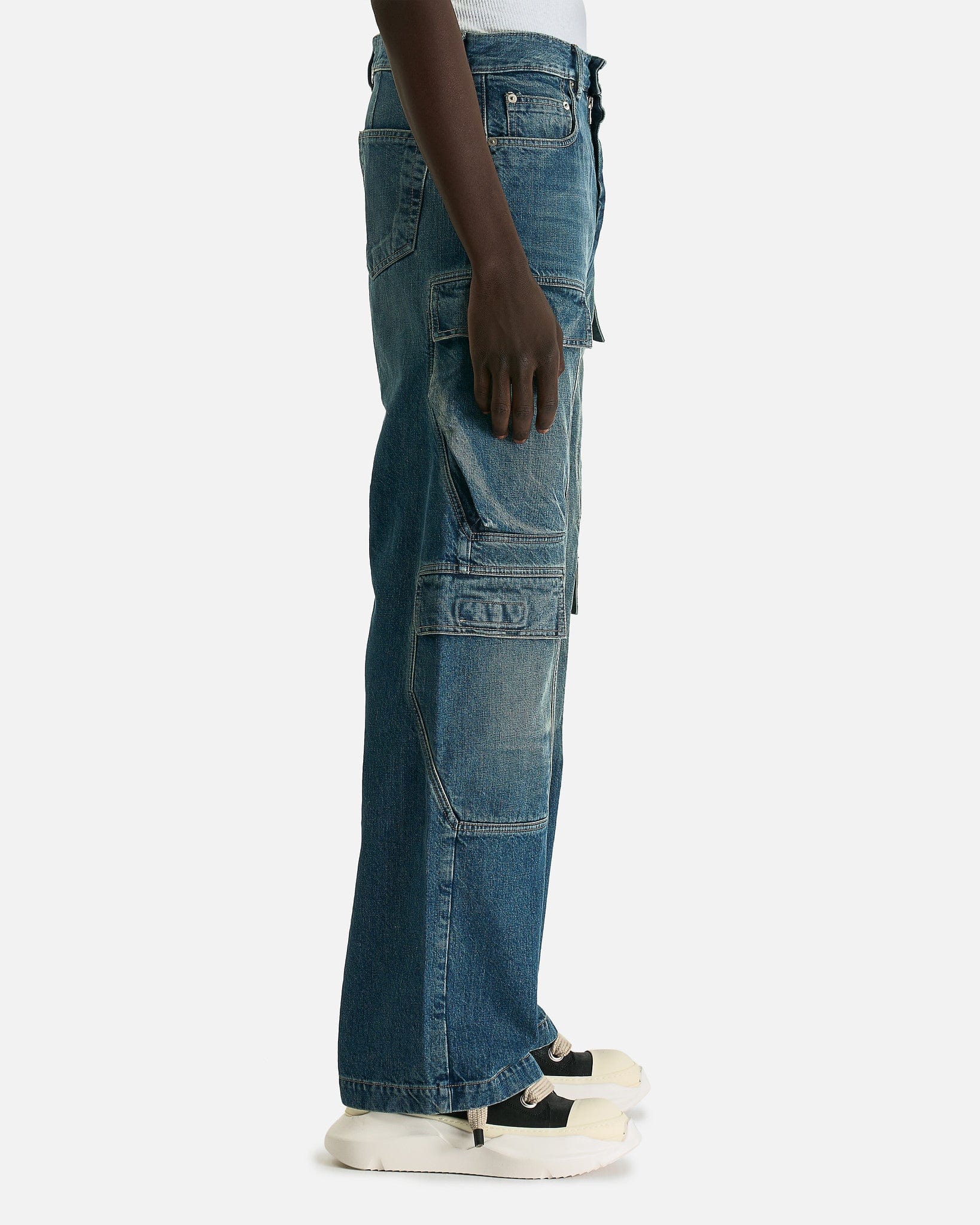 Double Cargo Jeans In Washed Indigo Rick owens оригінал – Купити в Україні – вид ззаду