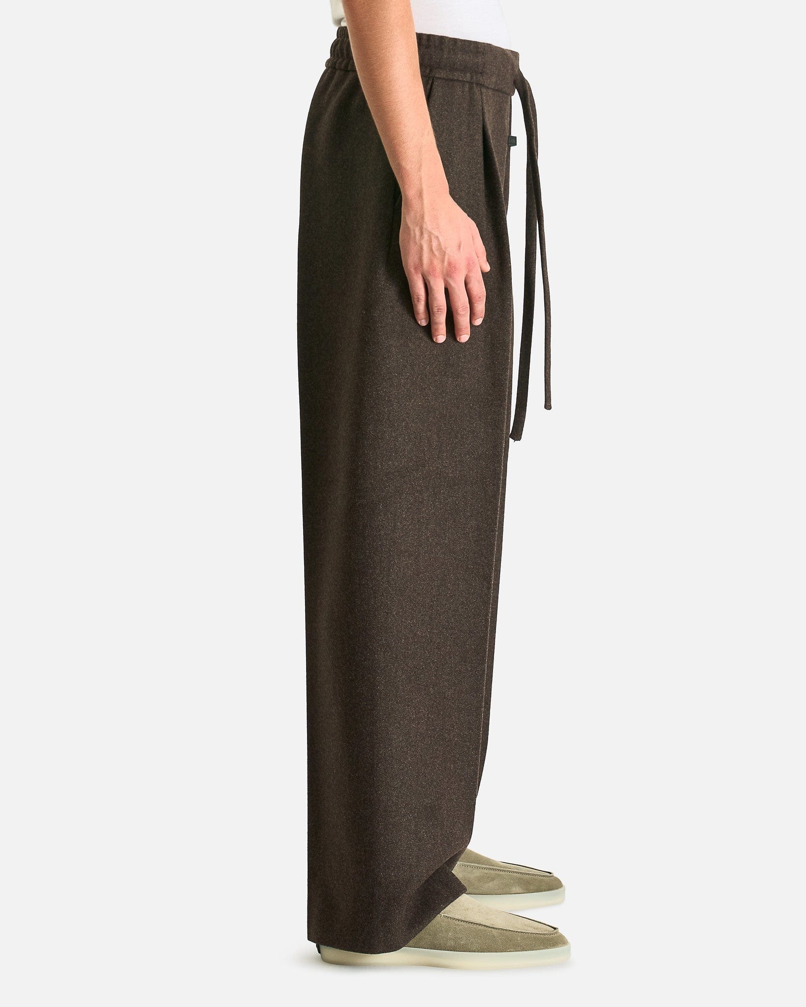 Оригінальна Drawstring Wide Leg Pant In Melange Mocha Fear of god – вид ззаду - FEAR OF GOD