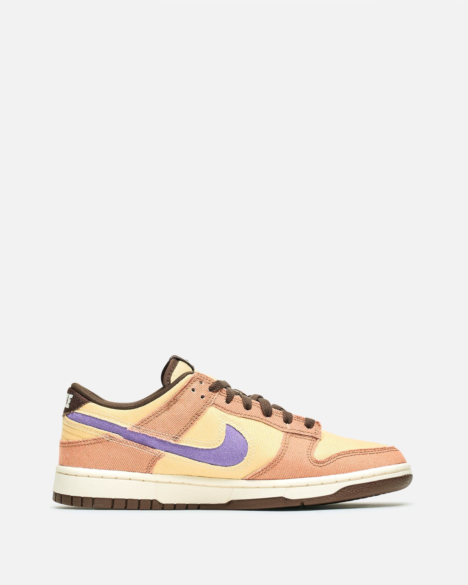 Dunk Low Retro Se In Dusted Clay Nike оригінал – Купити в Україні – боковий вид - NIKE