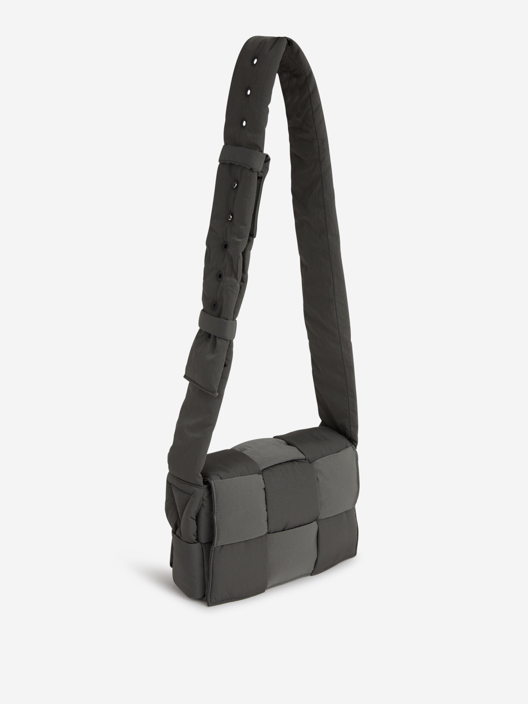 Padded Tech Cassette S Bag Bottega veneta оригінал – Купити в Україні – детальний вид