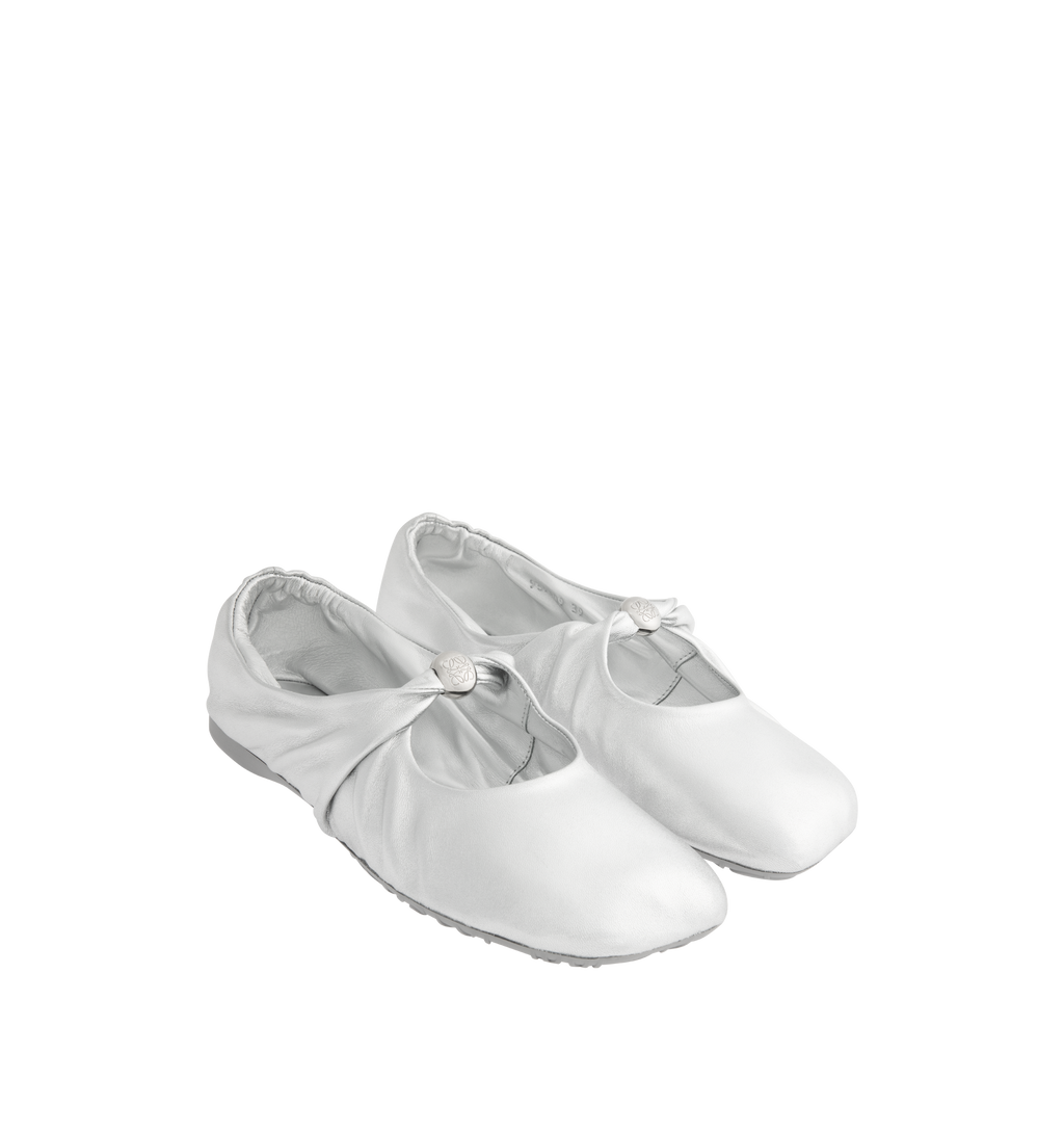 Оригінальна Pebble Soft Ballerina Flat Loewe – вид ззаду