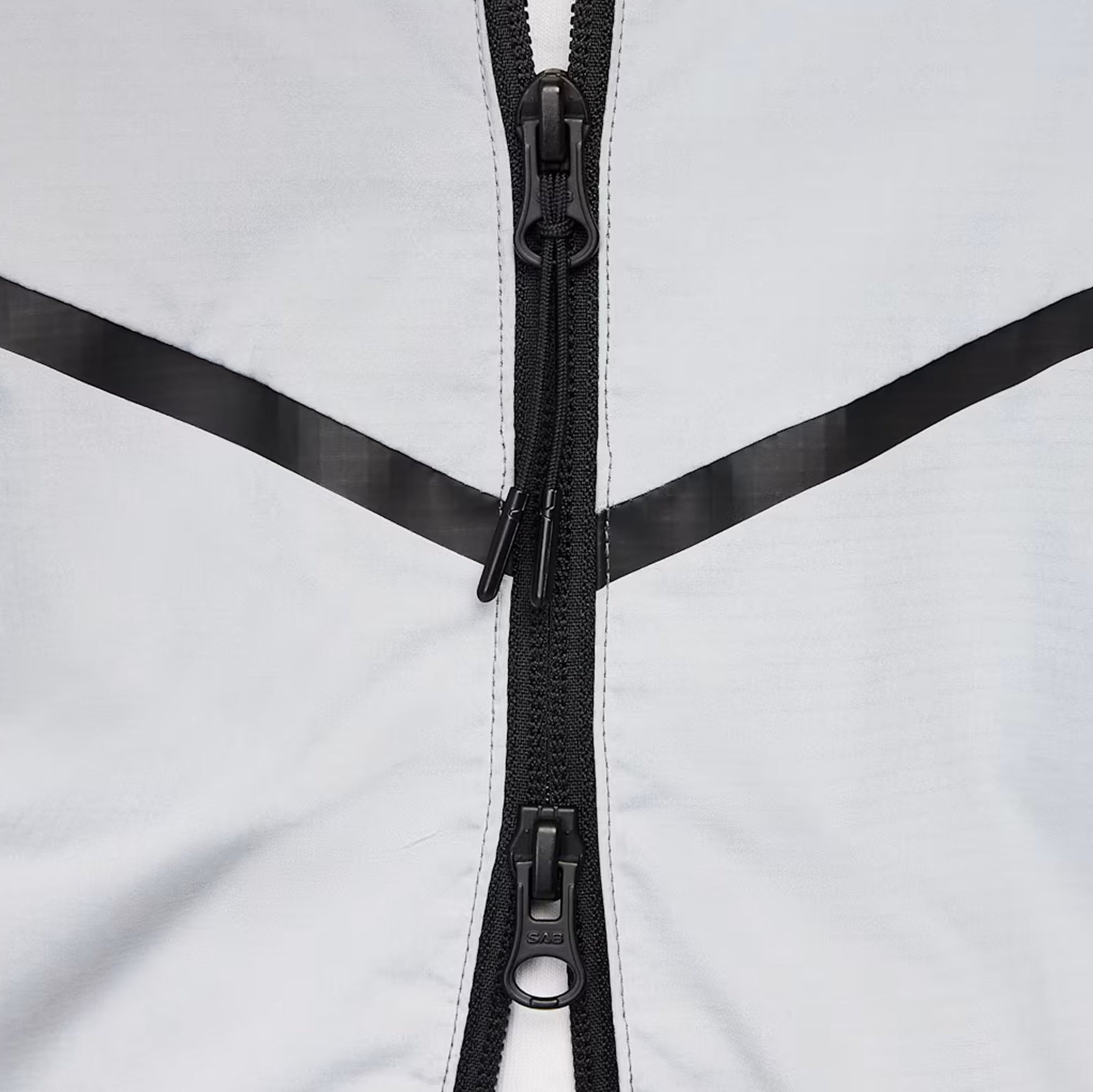 Оригінальна Tech Woven Reflective Mens Jacket Nike – детальний вид