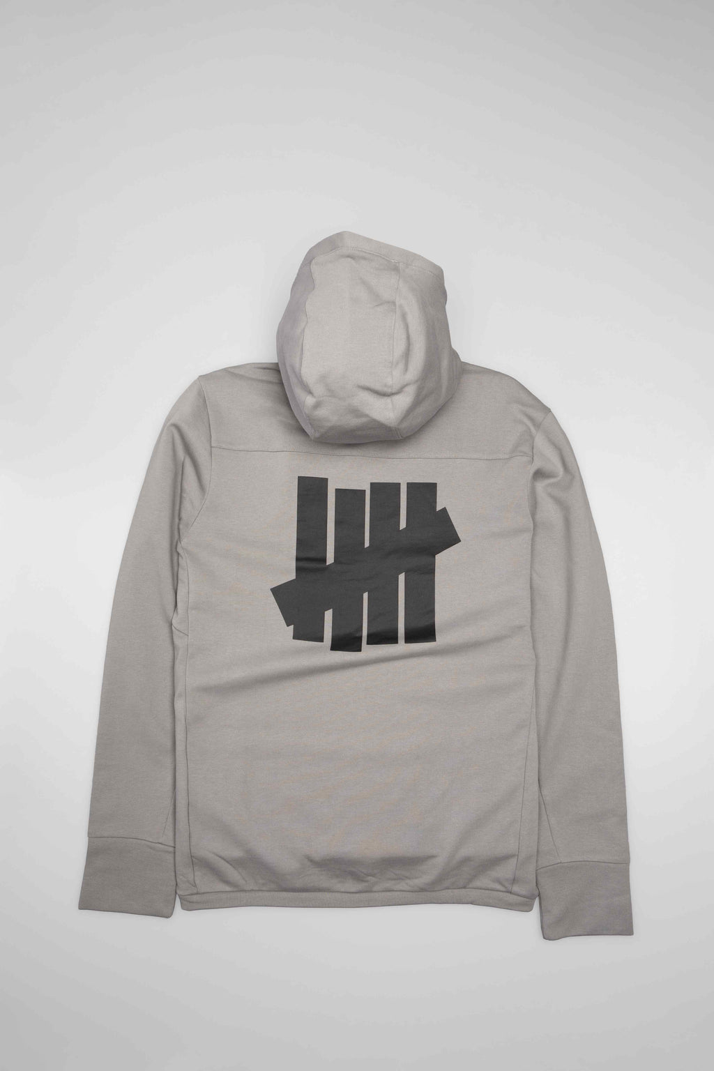 X Undefeated Tech Mens Hoodie Shift Grey Adidas – Гарантія оригінальності – вид ззаду