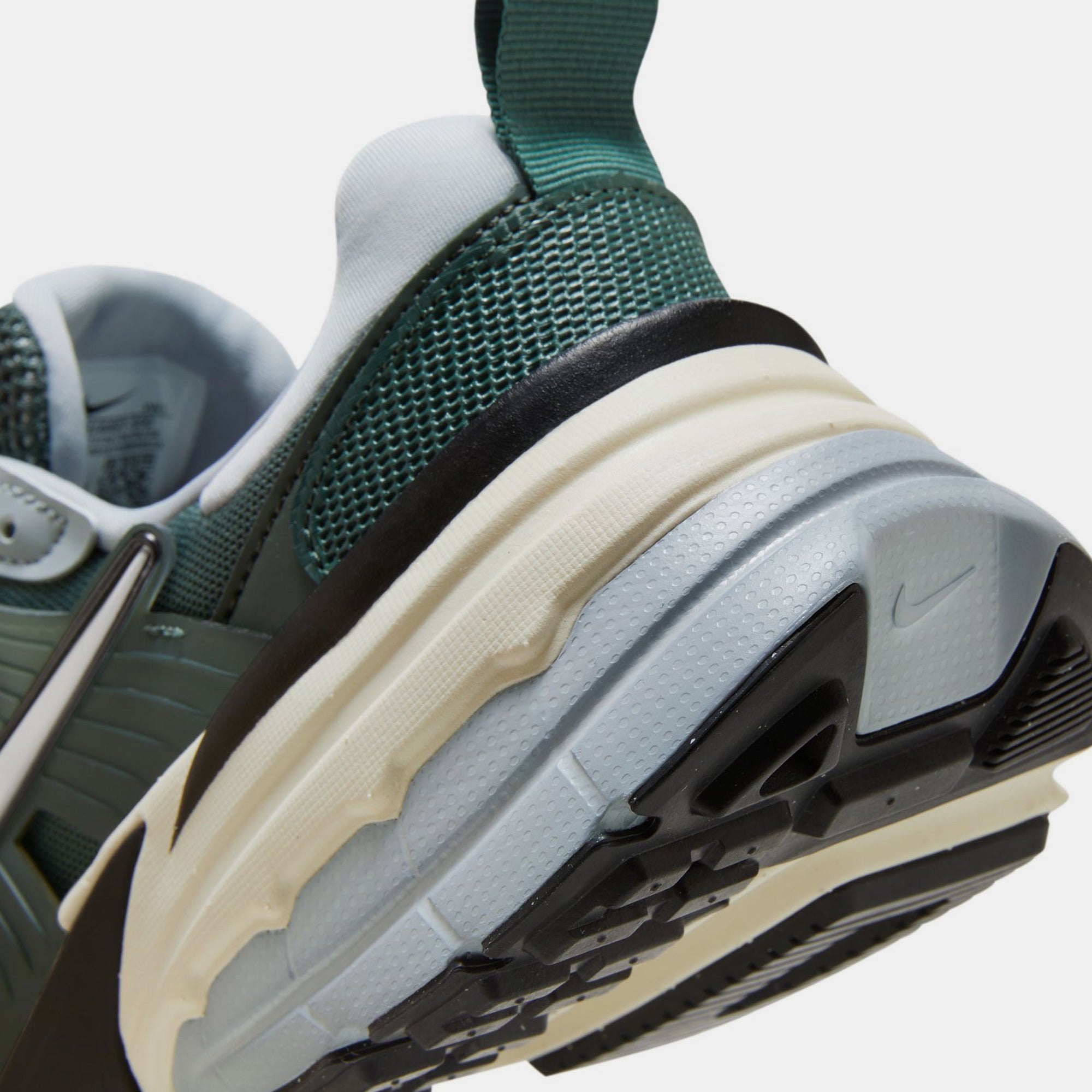 Оригінальна V2k Run Mens Running Shoes Nike – детальний вид