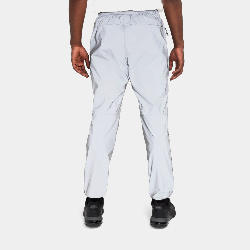 Tech Woven Reflective Mens Pants Nike оригінал – Купити в Україні – вид ззаду