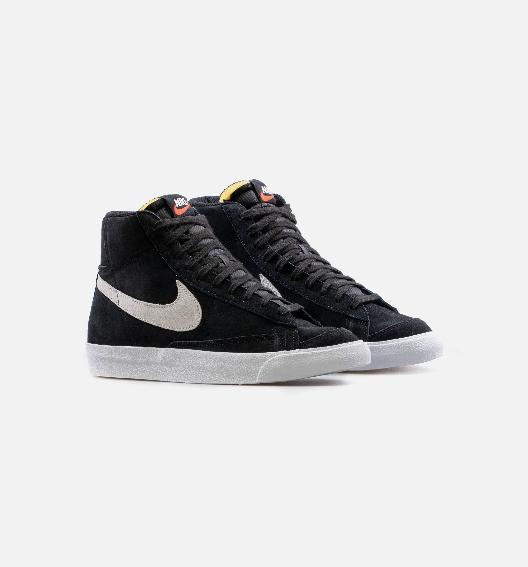 Blazer MID 77 Suede Mens Lifetsyle Shoe Nike оригінал – Купити в Україні – вид ззаду
