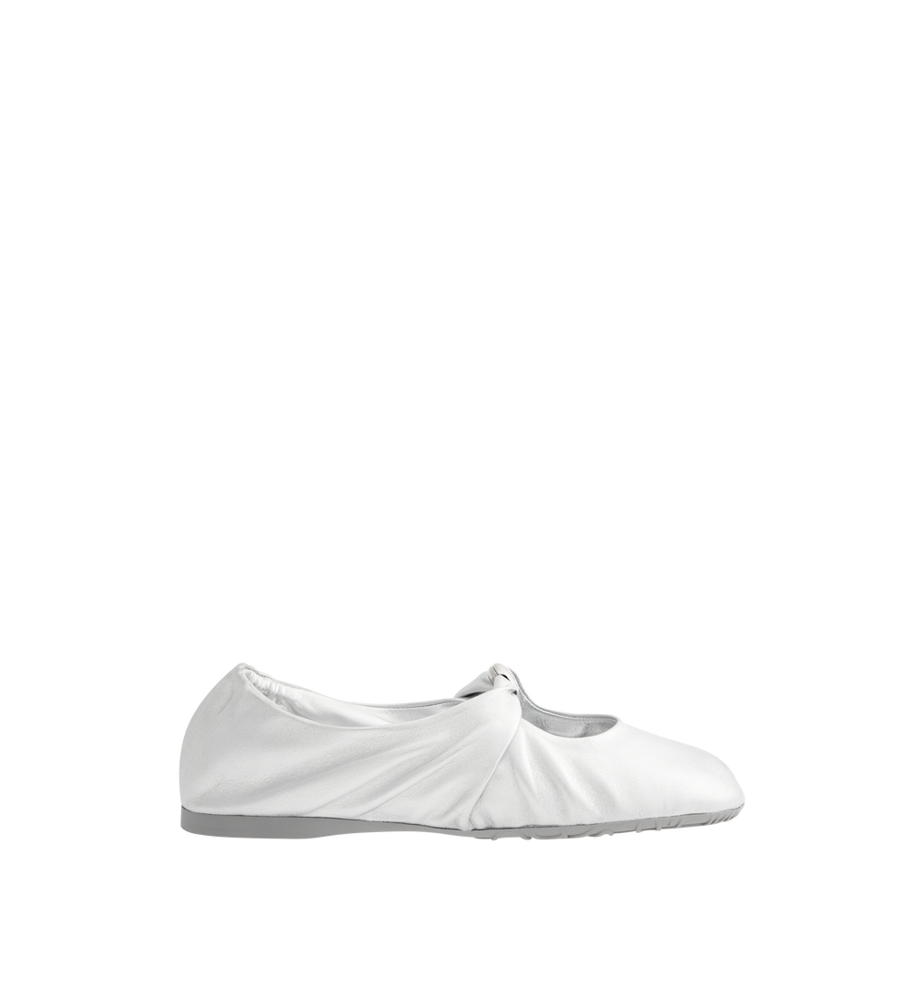 Оригінальна Pebble Soft Ballerina Flat Loewe – боковий вид