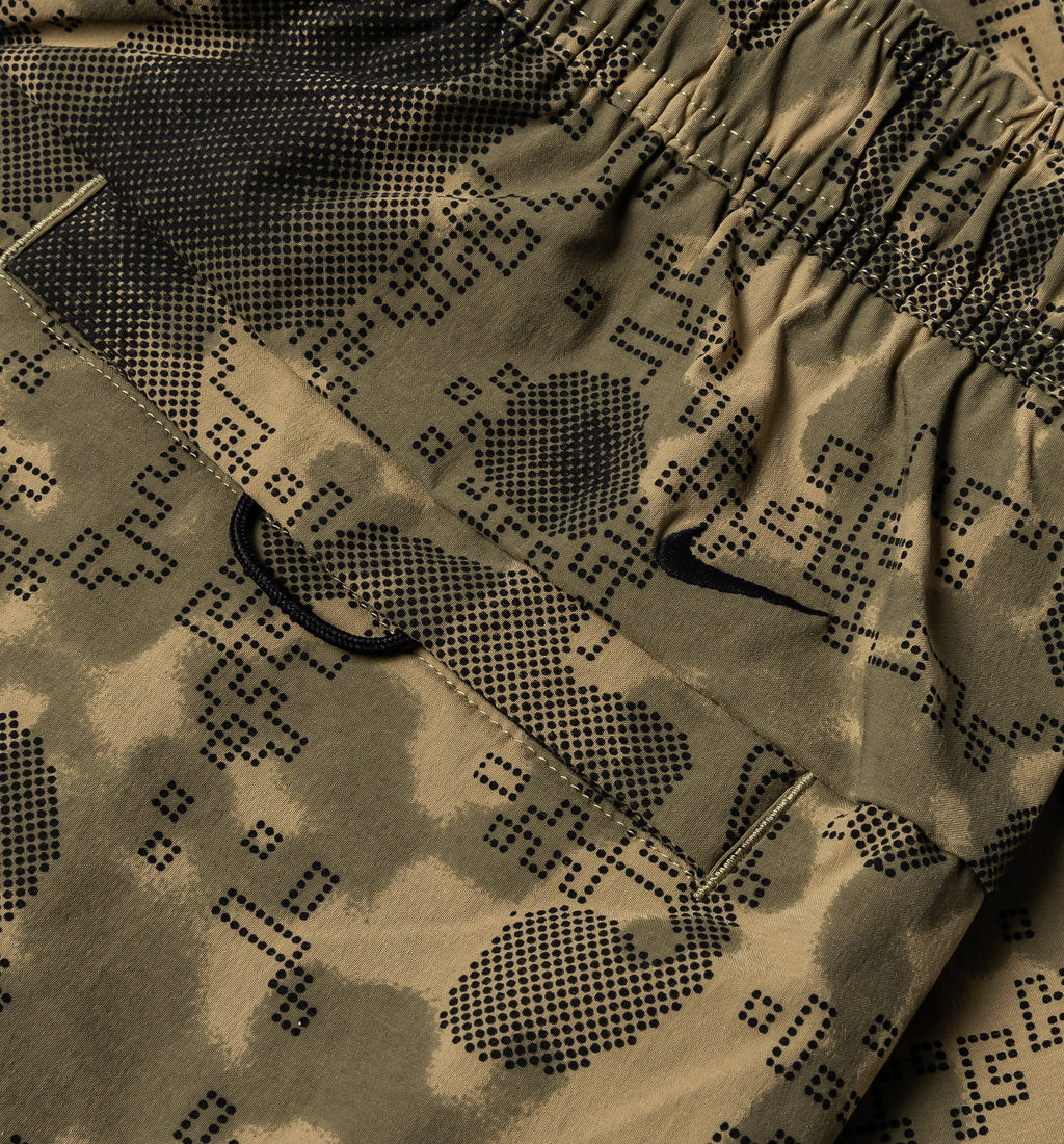 Tech Dri Fit Woven Camo Mens Shorts Nike – Гарантія оригінальності – вид ззаду
