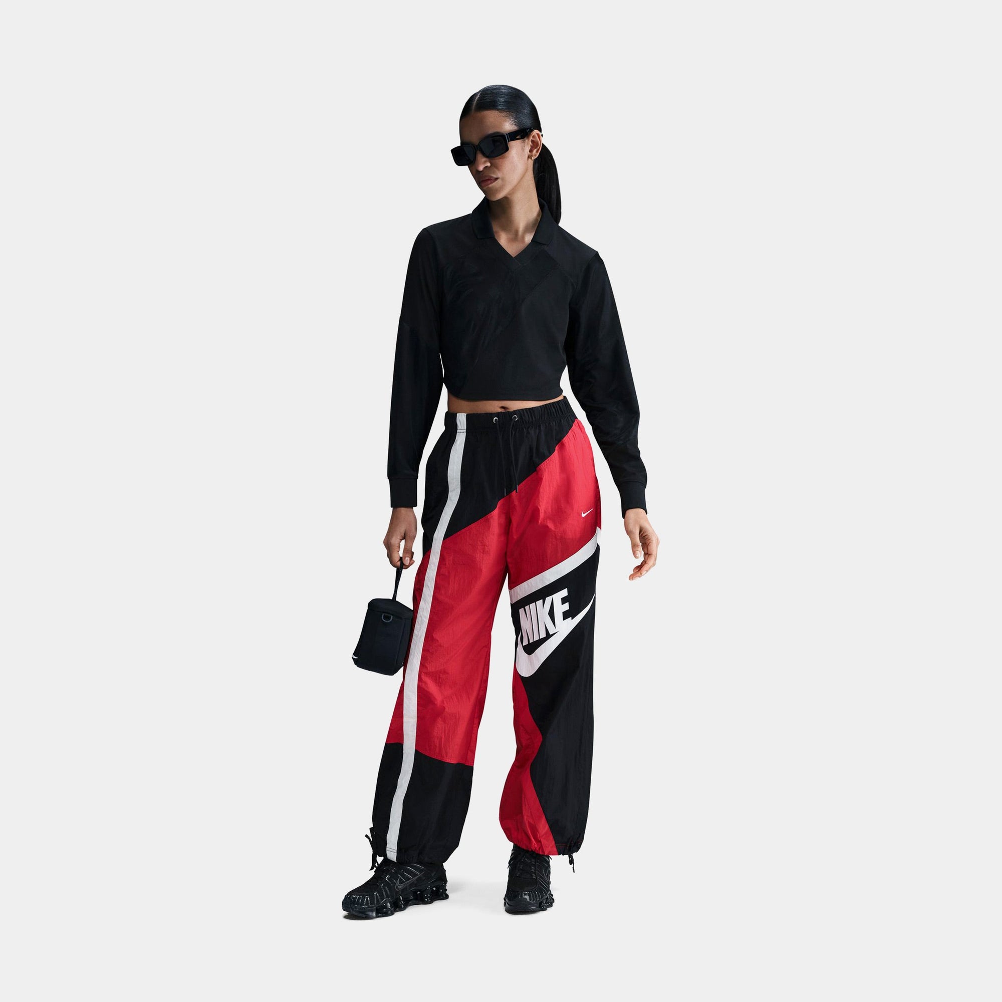 Оригінальна Nsw Street Woven Open Hem Womens Pants Nike – боковий вид